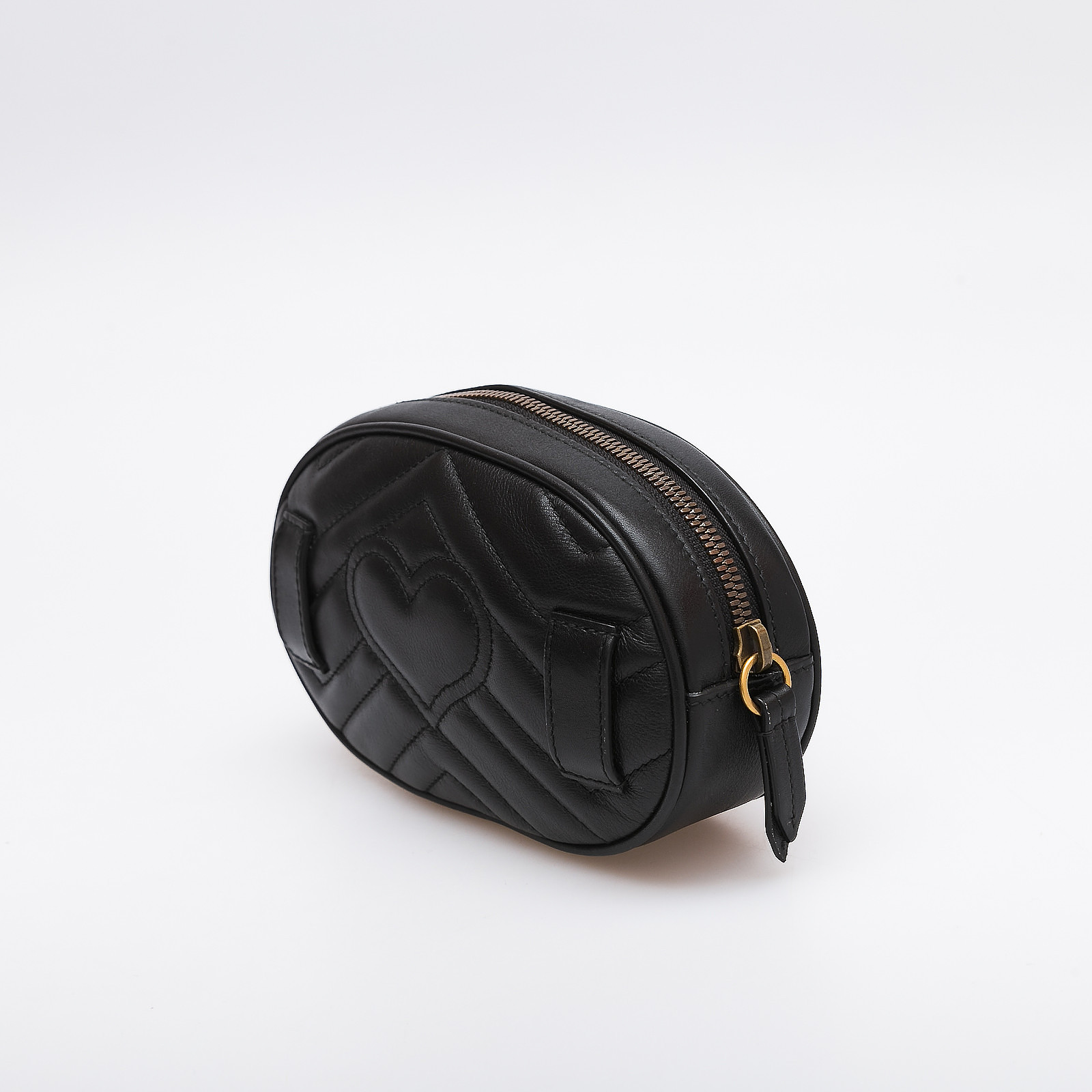 Сумка черного цвета Gucci - фото из каталога магазина брендовой одежды Second Friend Store Сумка Gucci - купить оригинал в секонд-хенде SFS - 3