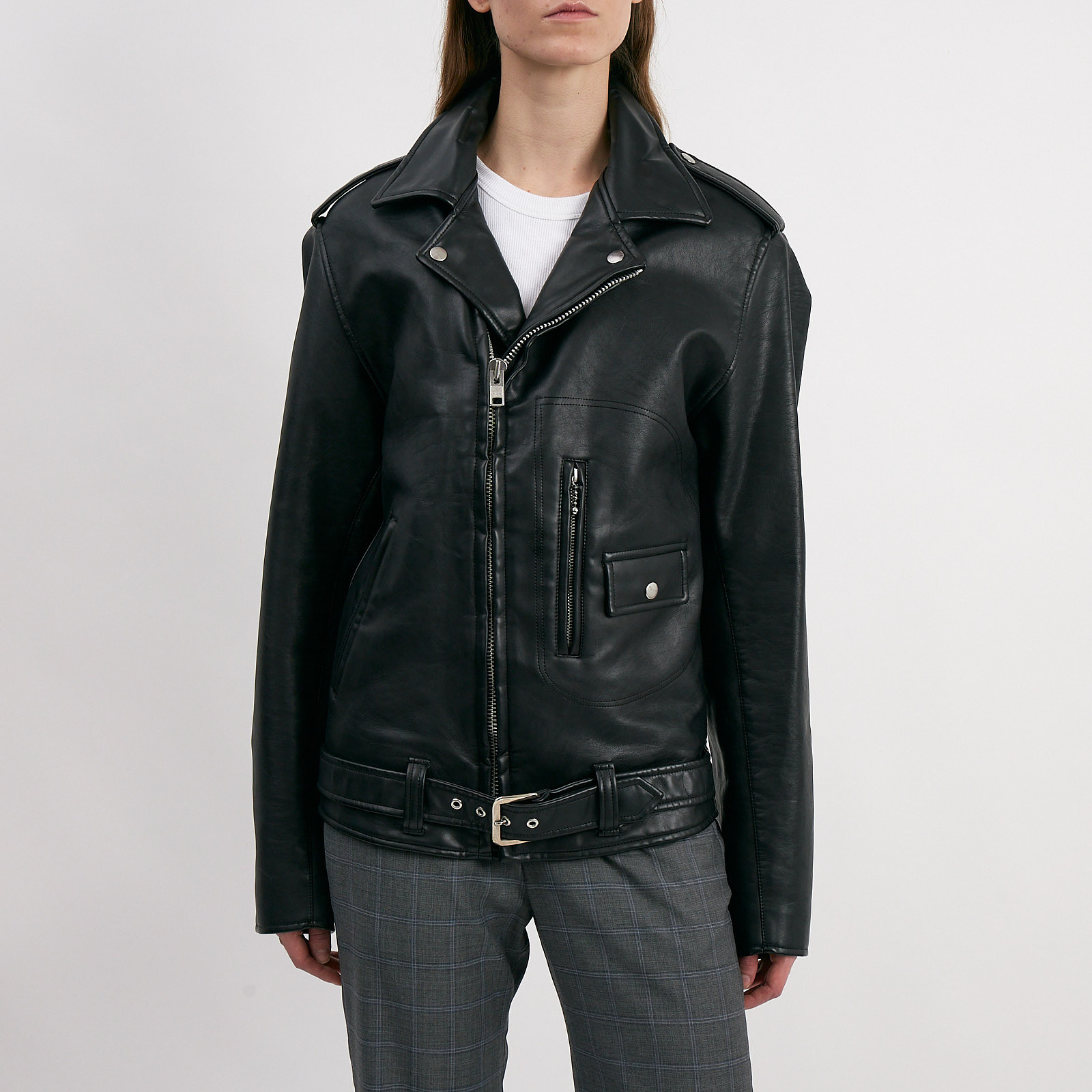 Куртка черного цвета Comme Des Garcons Junya Watanabe - фото из каталога магазина брендовой одежды Second Friend Store Куртка Comme Des Garcons Junya Watanabe - купить оригинал в секонд-хенде SFS - 1