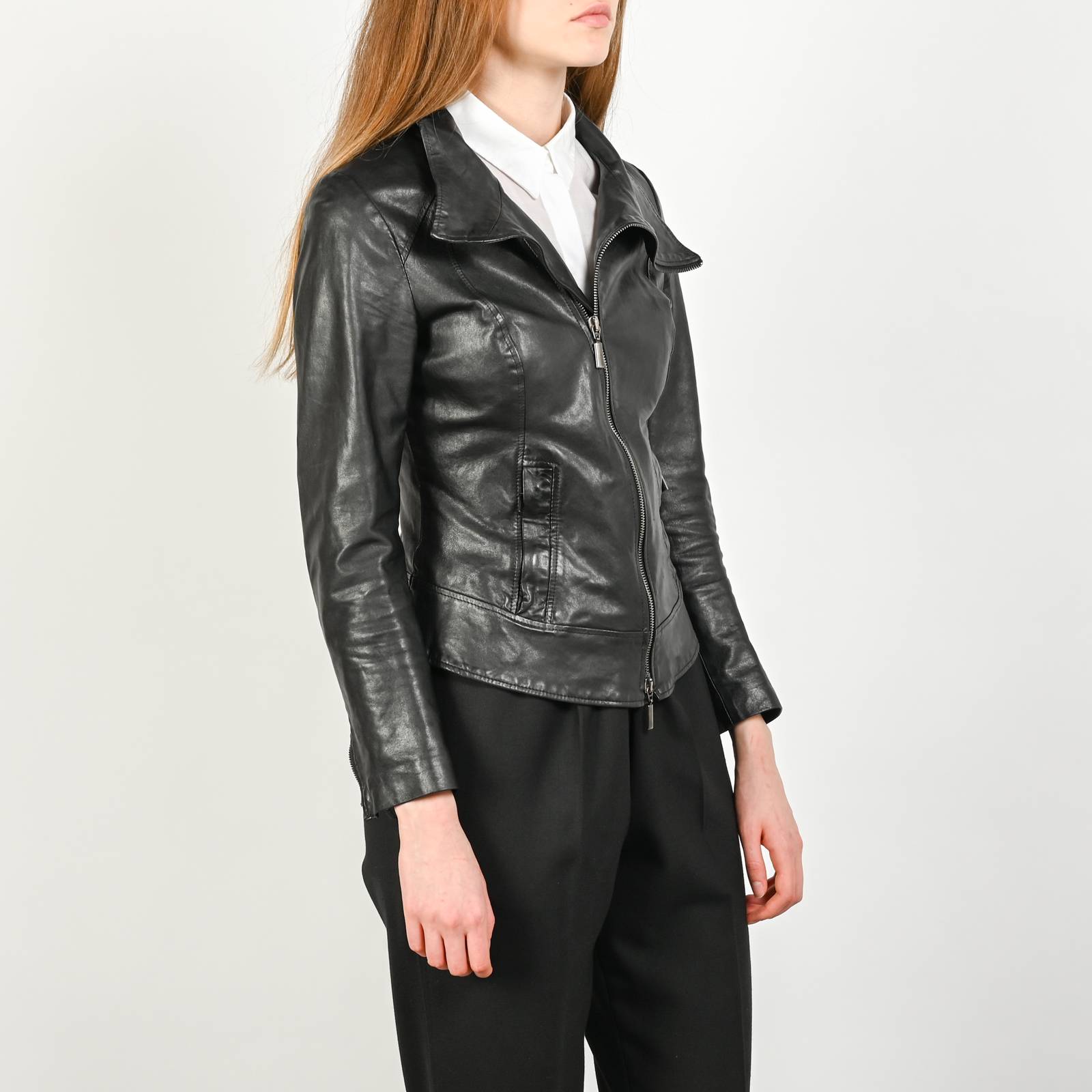 Куртка Versace - купить оригинал в секонд-хенде SFS