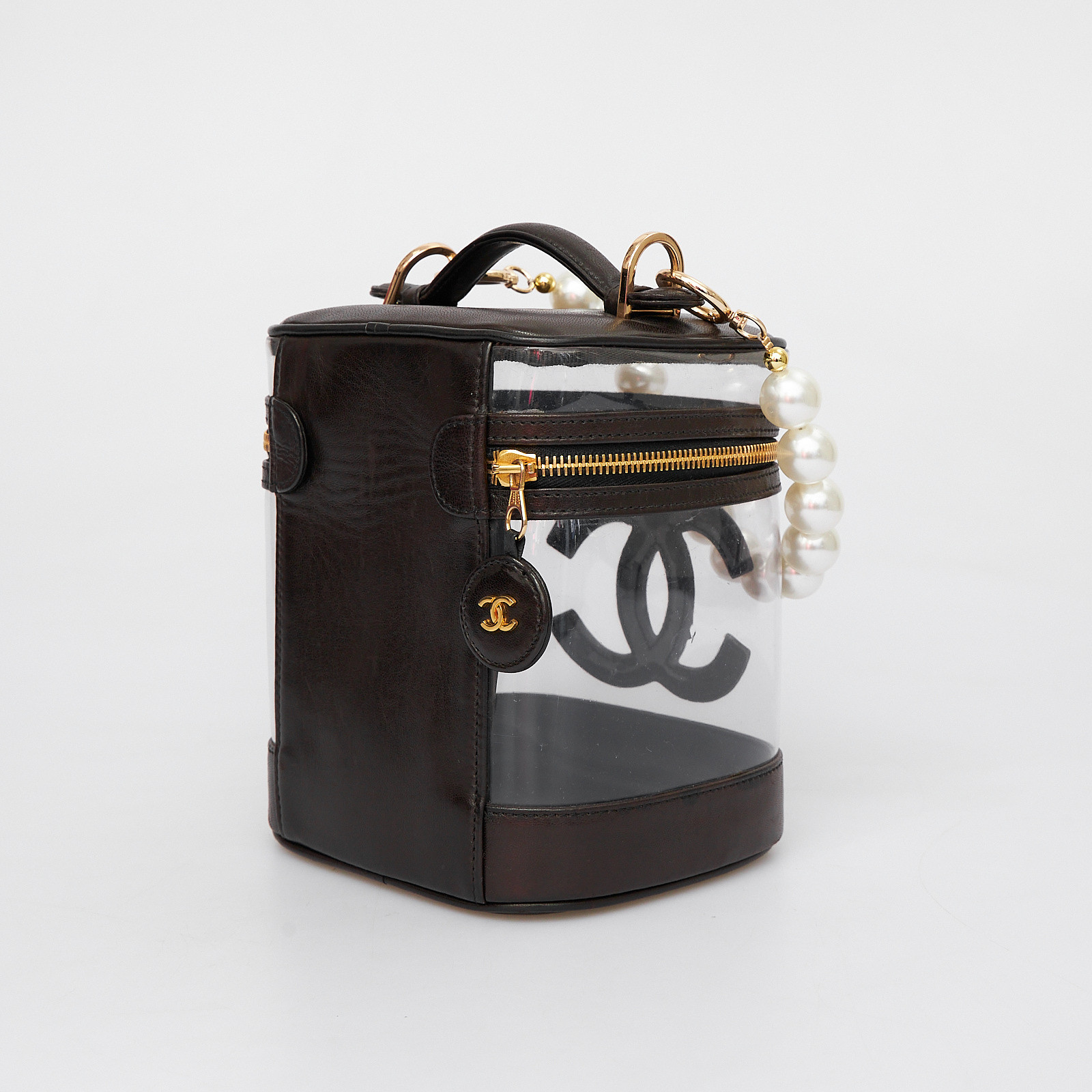 Сумка коричневого цвета Chanel - фото из каталога магазина брендовой одежды Second Friend Store Сумка Chanel - купить оригинал в секонд-хенде SFS - 3