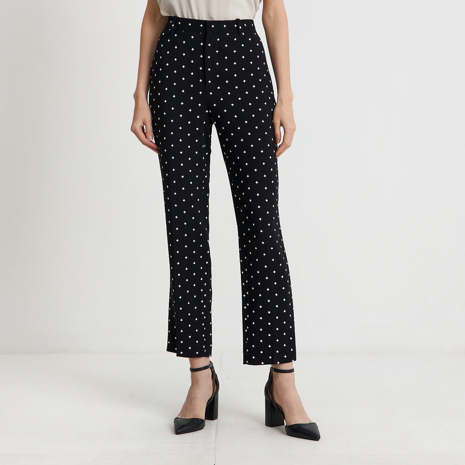 Костюм Givenchy - купить оригинал в секонд-хенде SFS - 6