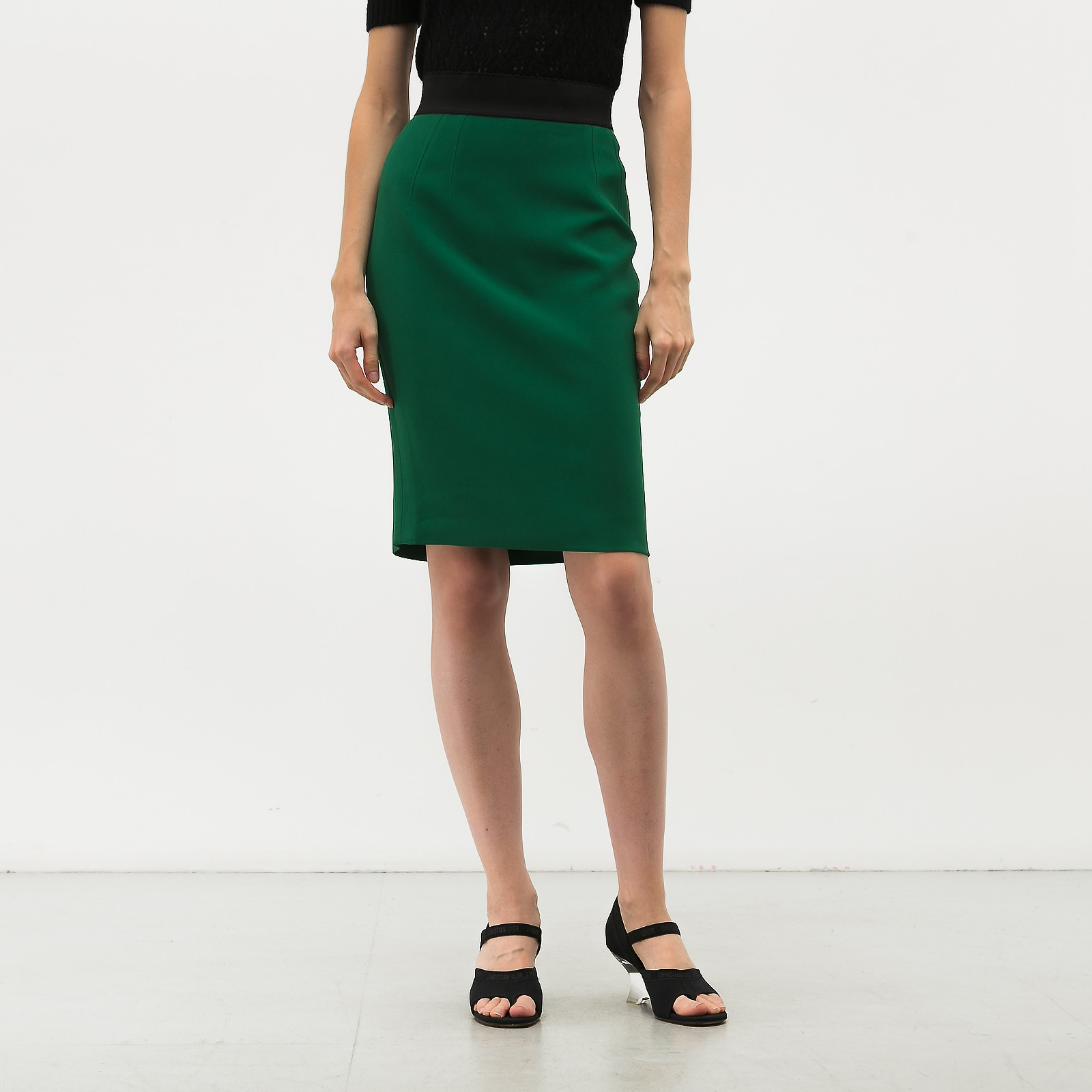 Юбка  зеленого цвета Dolce&Gabbana - фото из каталога магазина брендовой одежды Second Friend Store Юбка Dolce&Gabbana - купить оригинал в секонд-хенде SFS - 1