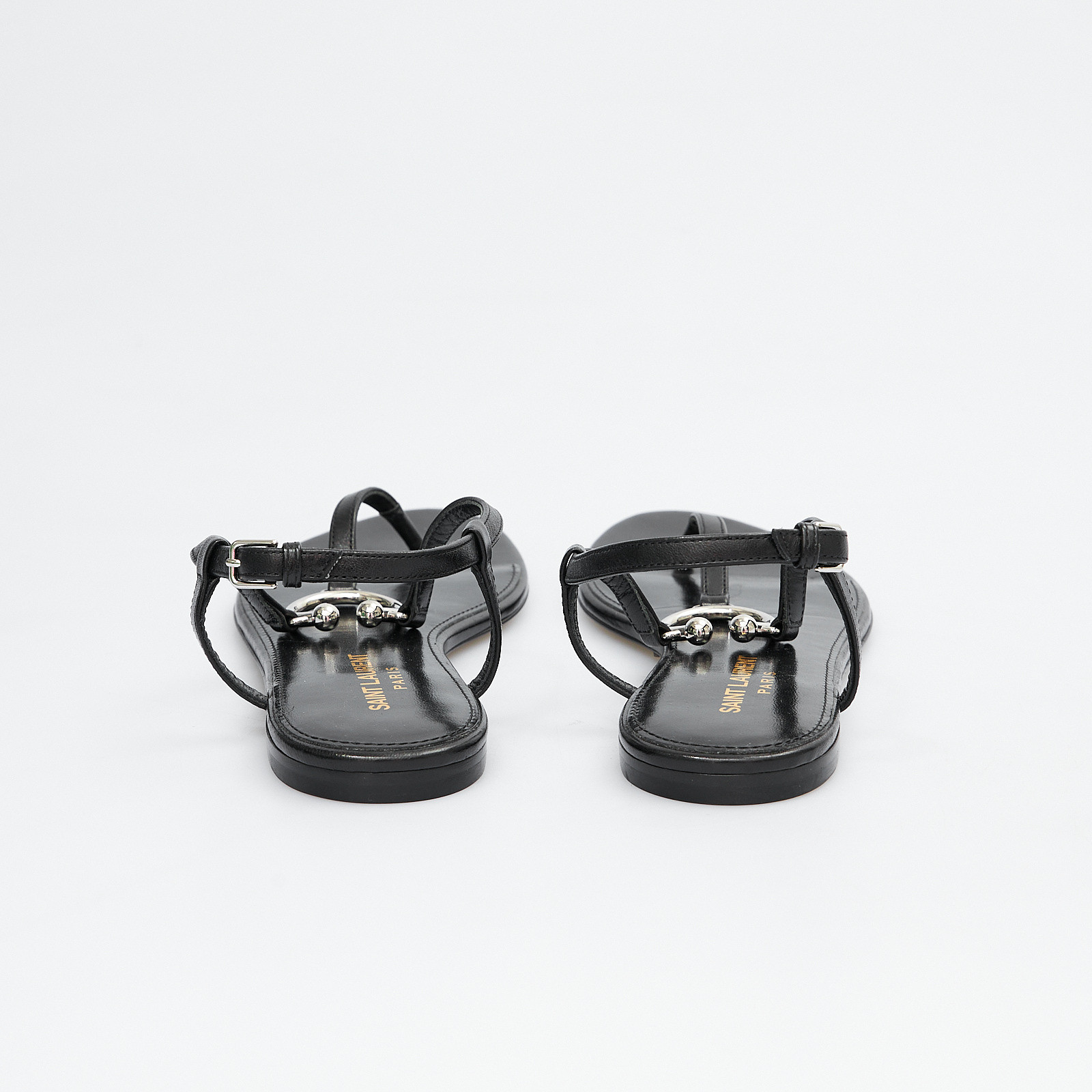 Сандалии черного цвета Saint Laurent - фото из каталога магазина брендовой одежды Second Friend Store Сандалии Saint Laurent - купить оригинал в секонд-хенде SFS - 3