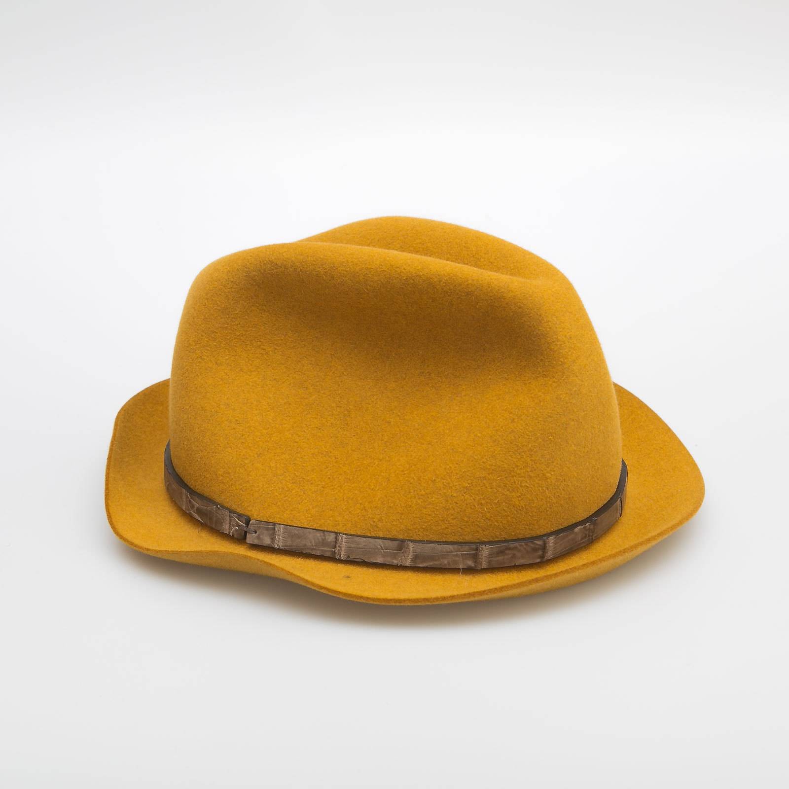 Шляпа Loro Piana - купить оригинал в секонд-хенде SFS