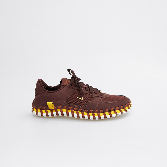 Кроссовки Nike х Jacquemus
