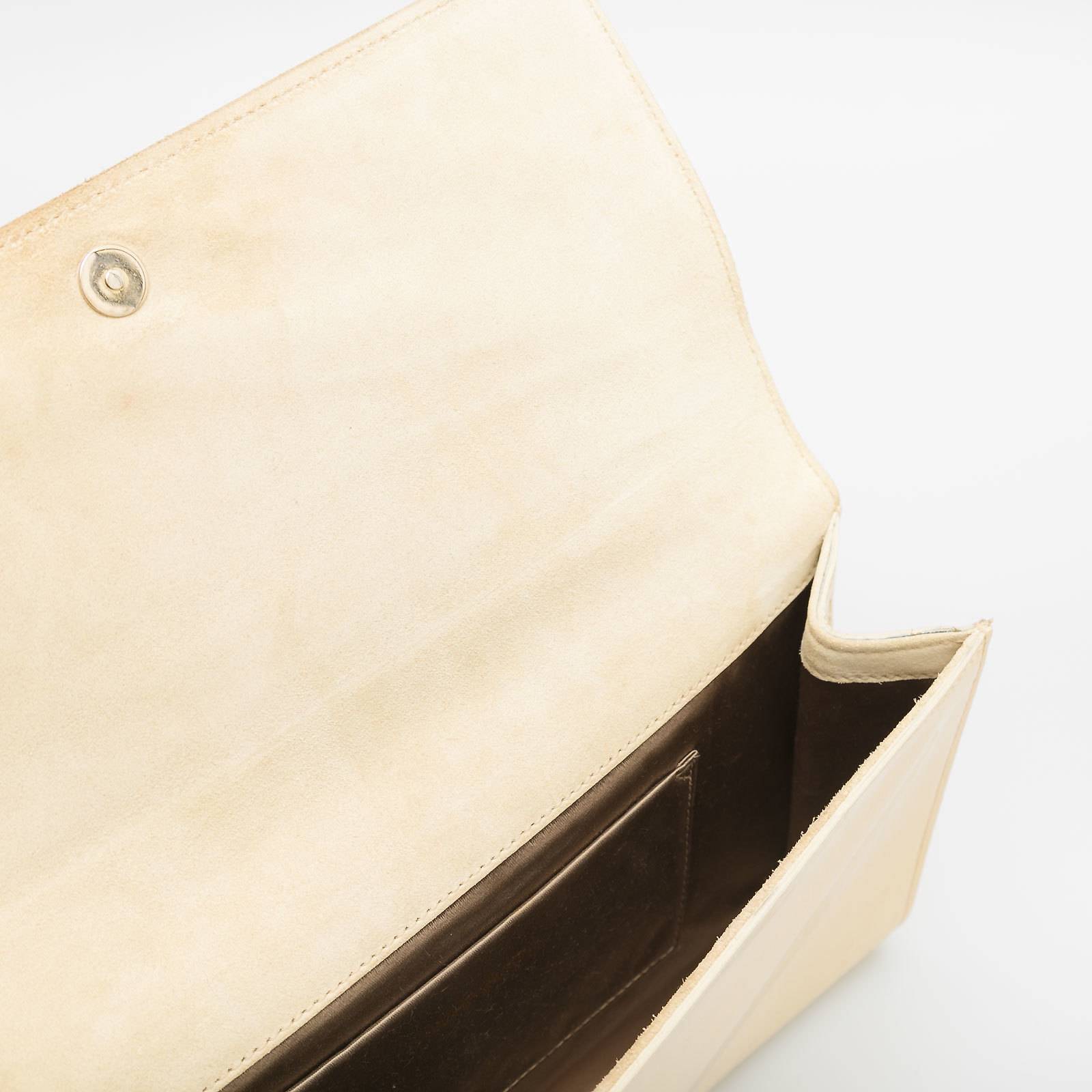Клатч Yves Saint Laurent - купить оригинал в секонд-хенде SFS