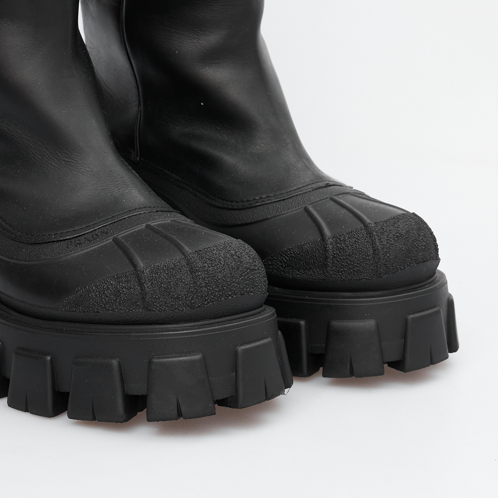 Сапоги Prada - купить оригинал в секонд-хенде SFS - 4