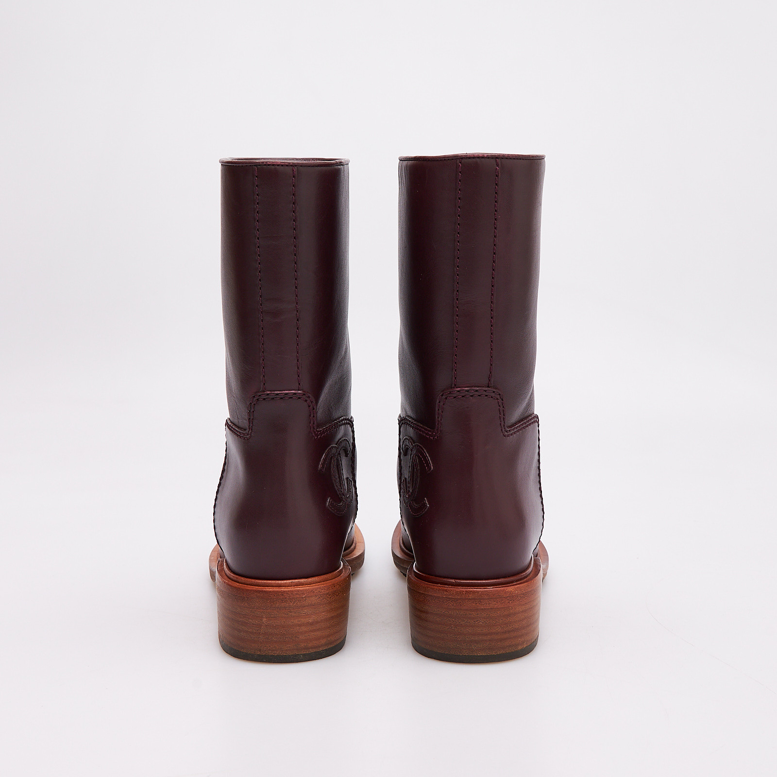 Сапоги Chanel - купить оригинал в секонд-хенде SFS - 3