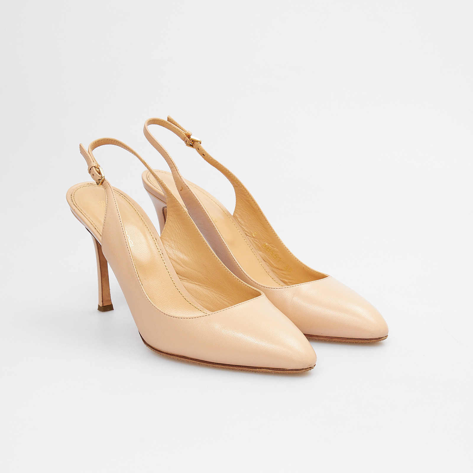 Босоножки бежевого цвета Sergio Rossi - фото из каталога магазина брендовой одежды Second Friend Store Босоножки Sergio Rossi - купить оригинал в секонд-хенде SFS - 2