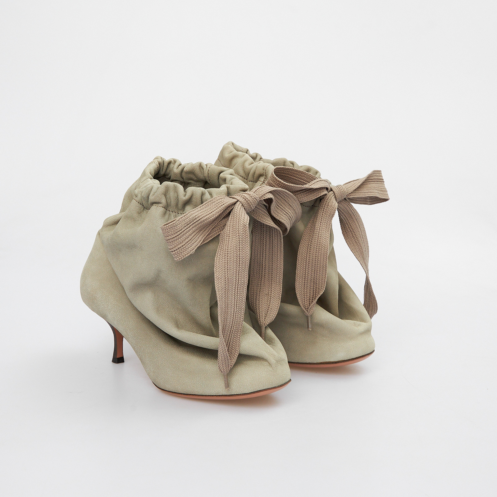 Ботильоны серого цвета Vivienne Westwood - фото из каталога магазина брендовой одежды Second Friend Store Ботильоны Vivienne Westwood - купить оригинал в секонд-хенде SFS - 2