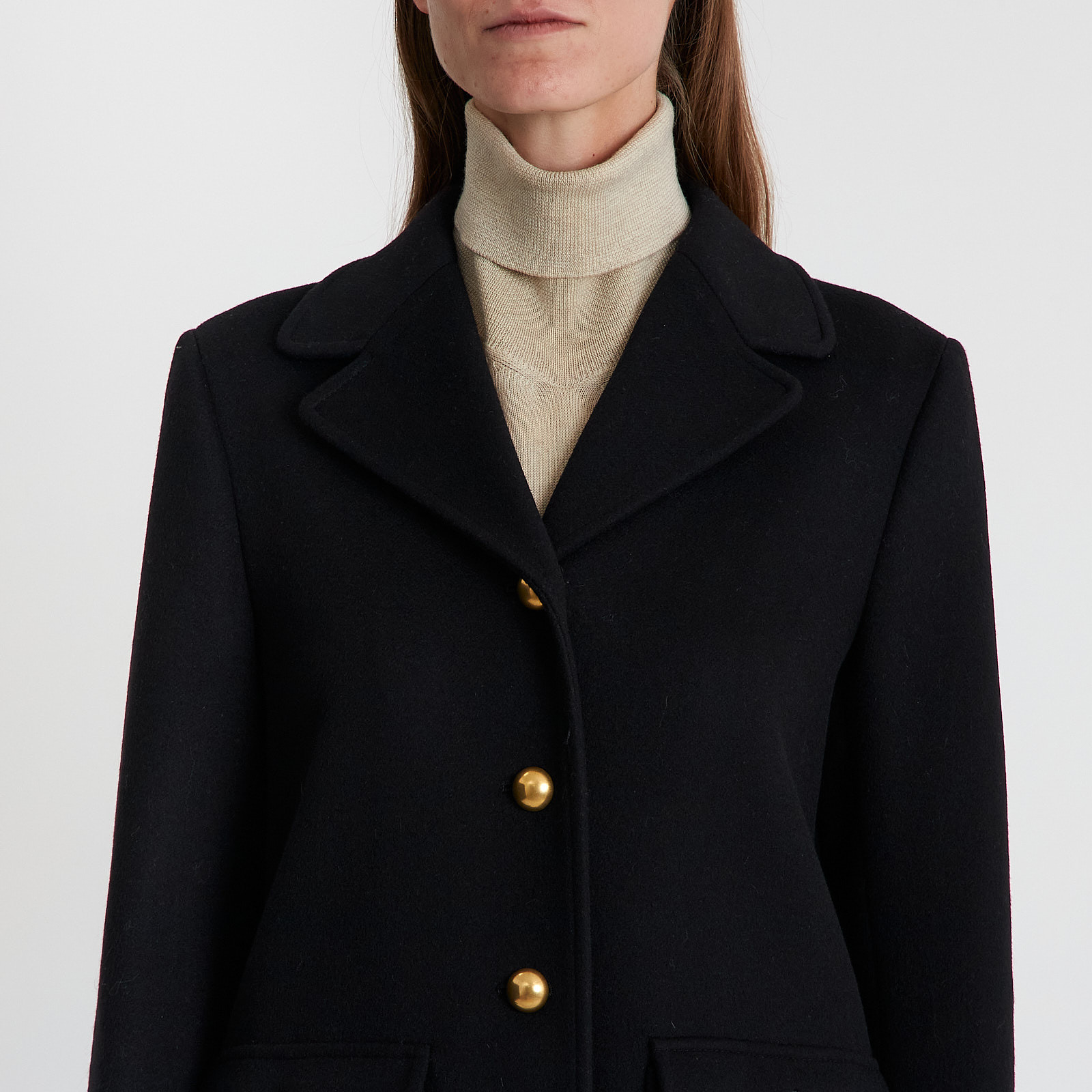 Пальто черного цвета Gucci - фото из каталога магазина брендовой одежды Second Friend Store Пальто Gucci - купить оригинал в секонд-хенде SFS - 4