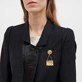 Брошь Chanel
