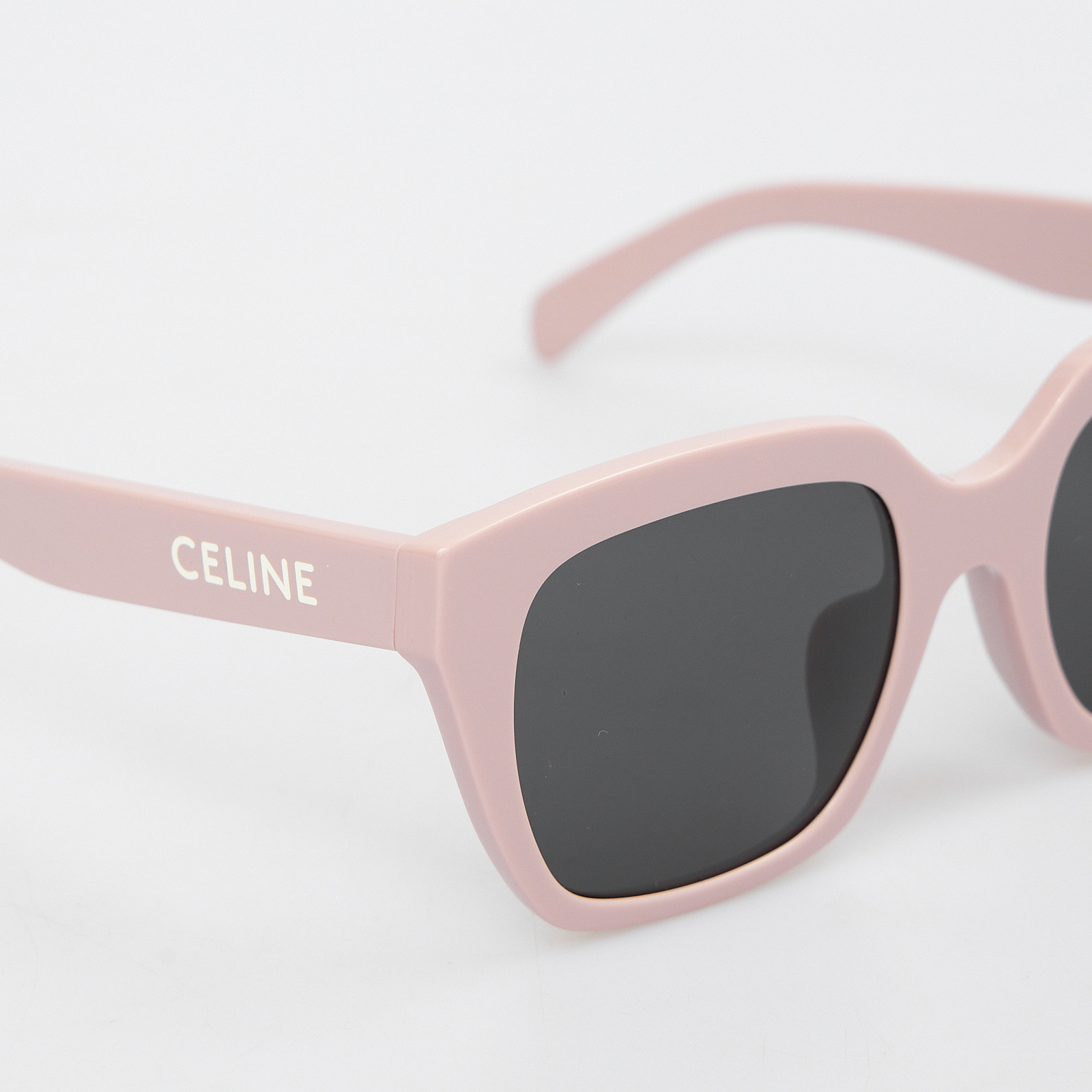 Очки розового цвета Celine - фото из каталога магазина брендовой одежды Second Friend Store Очки Celine - купить оригинал в секонд-хенде SFS - 4