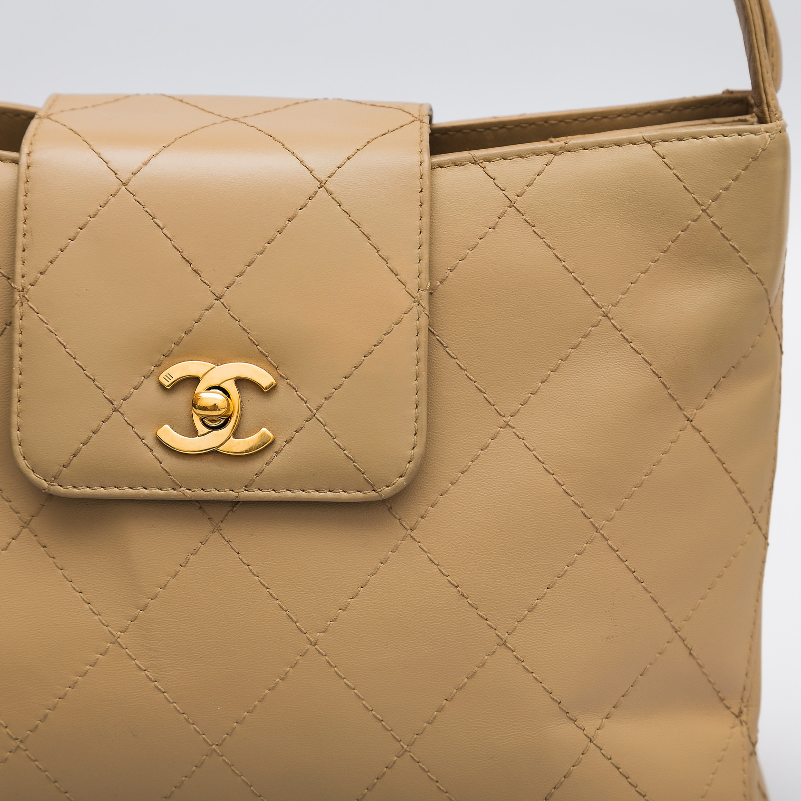 Сумка Chanel - купить оригинал в секонд-хенде SFS - 6