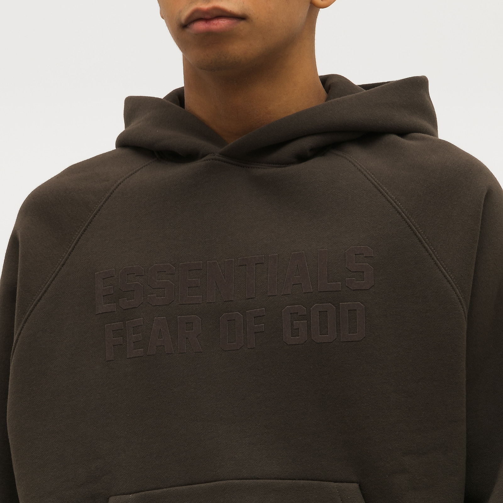 Худи зеленого цвета Essentials Fear of God - фото из каталога магазина брендовой одежды Second Friend Store Худи Essentials Fear of God - купить оригинал в секонд-хенде SFS - 4