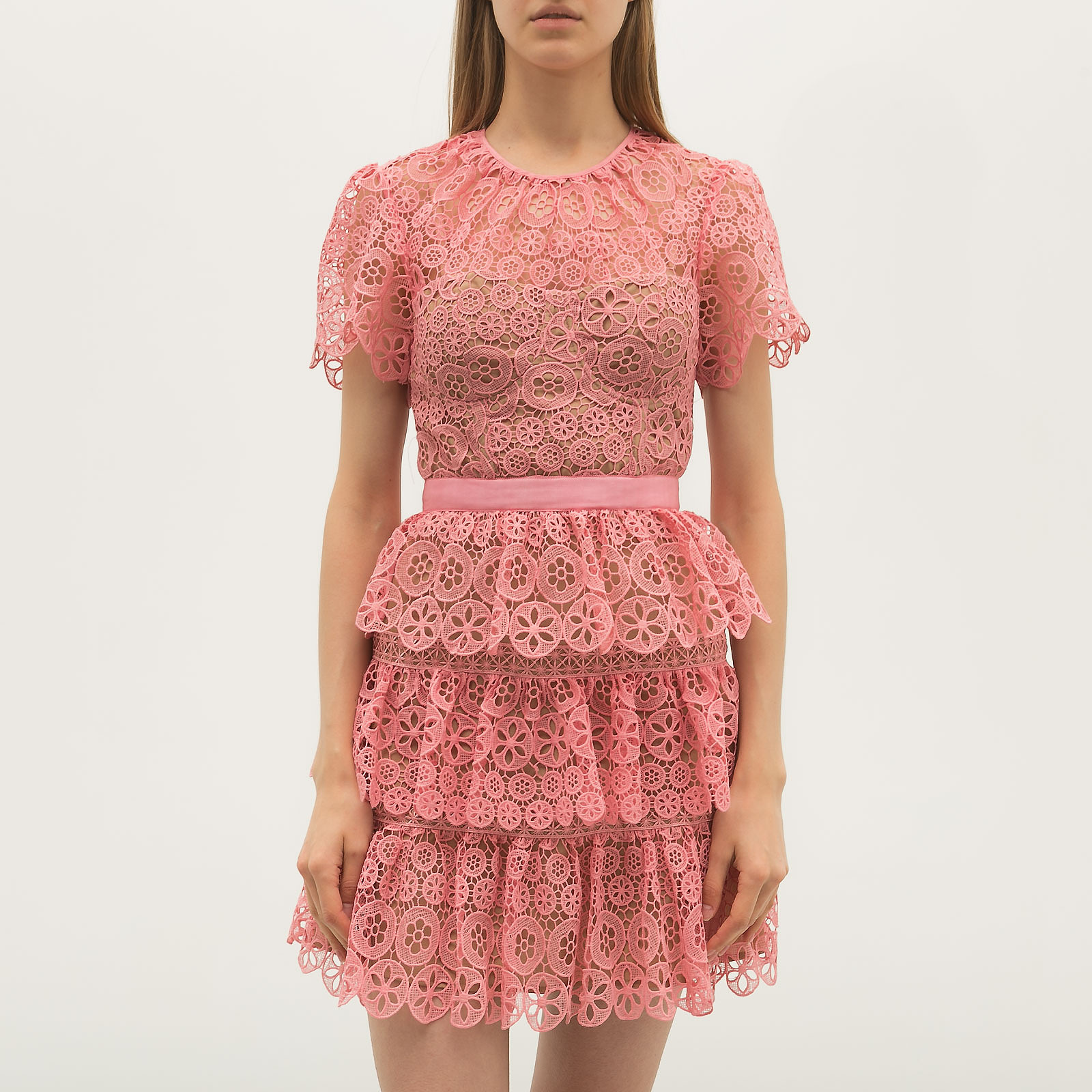 Платье розового цвета Self-Portrait - фото из каталога магазина брендовой одежды Second Friend Store Платье Self-Portrait - купить оригинал в секонд-хенде SFS - 1