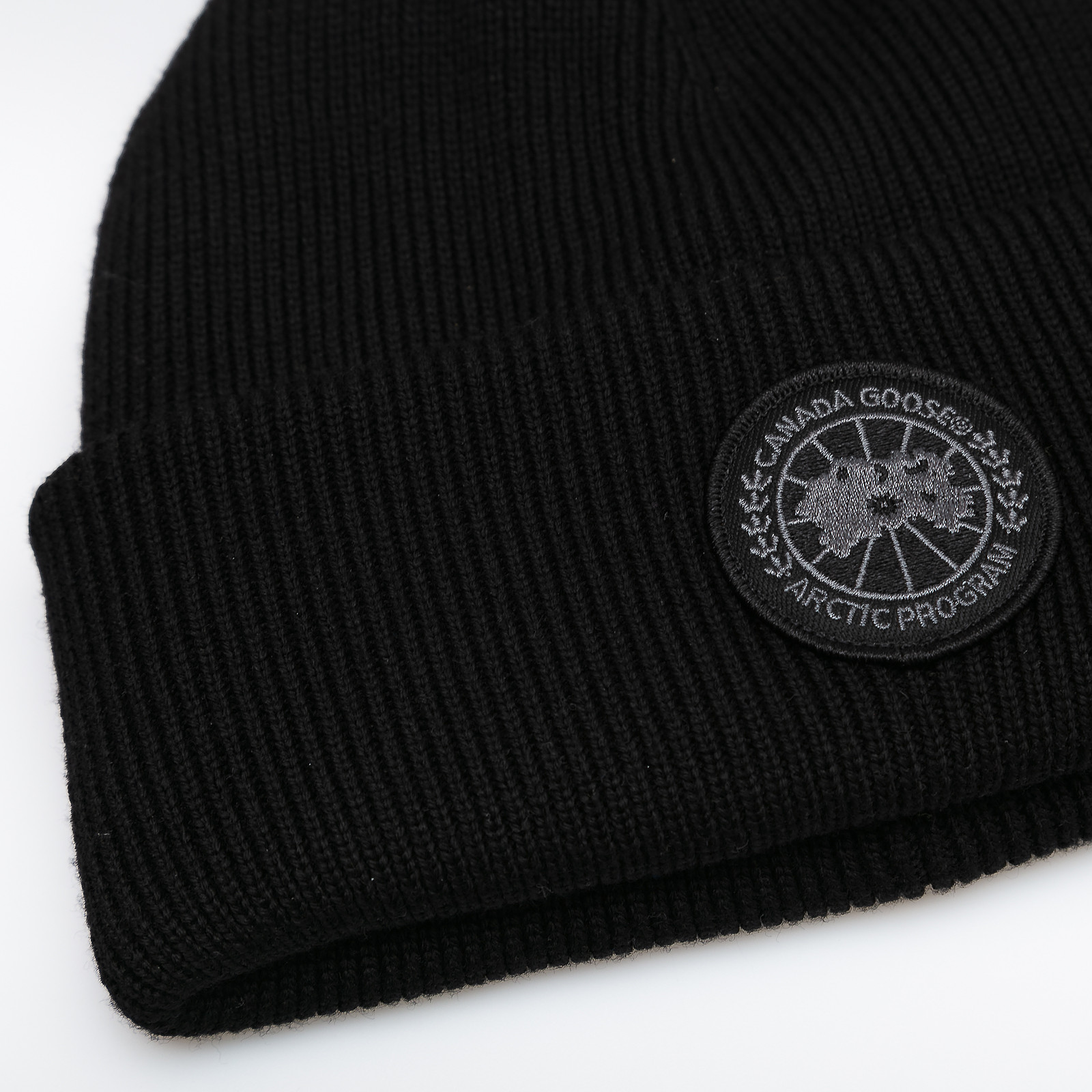 Шапка Canada Goose - купить оригинал в секонд-хенде SFS - 3