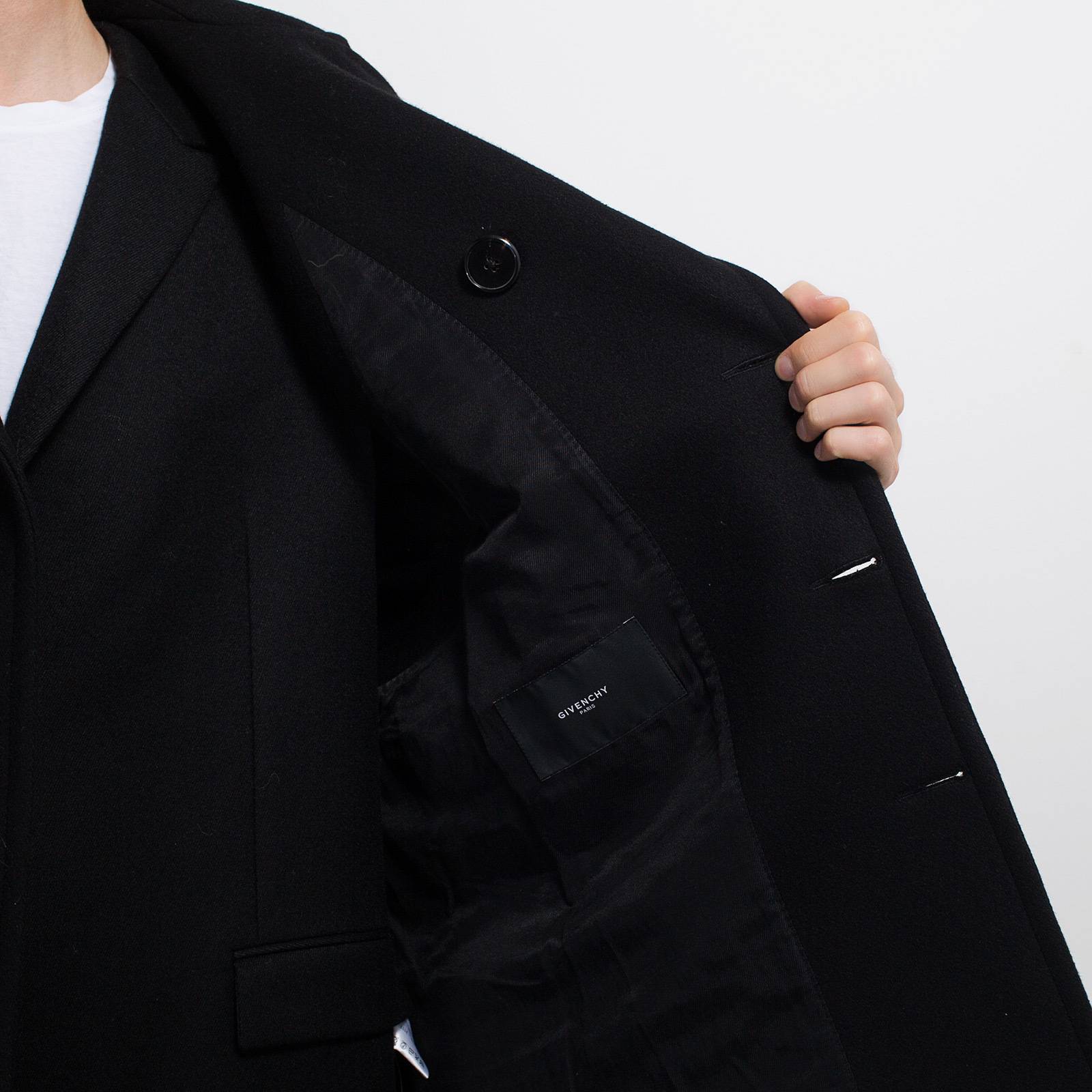 Пальто и жилет Givenchy - купить оригинал в секонд-хенде SFS