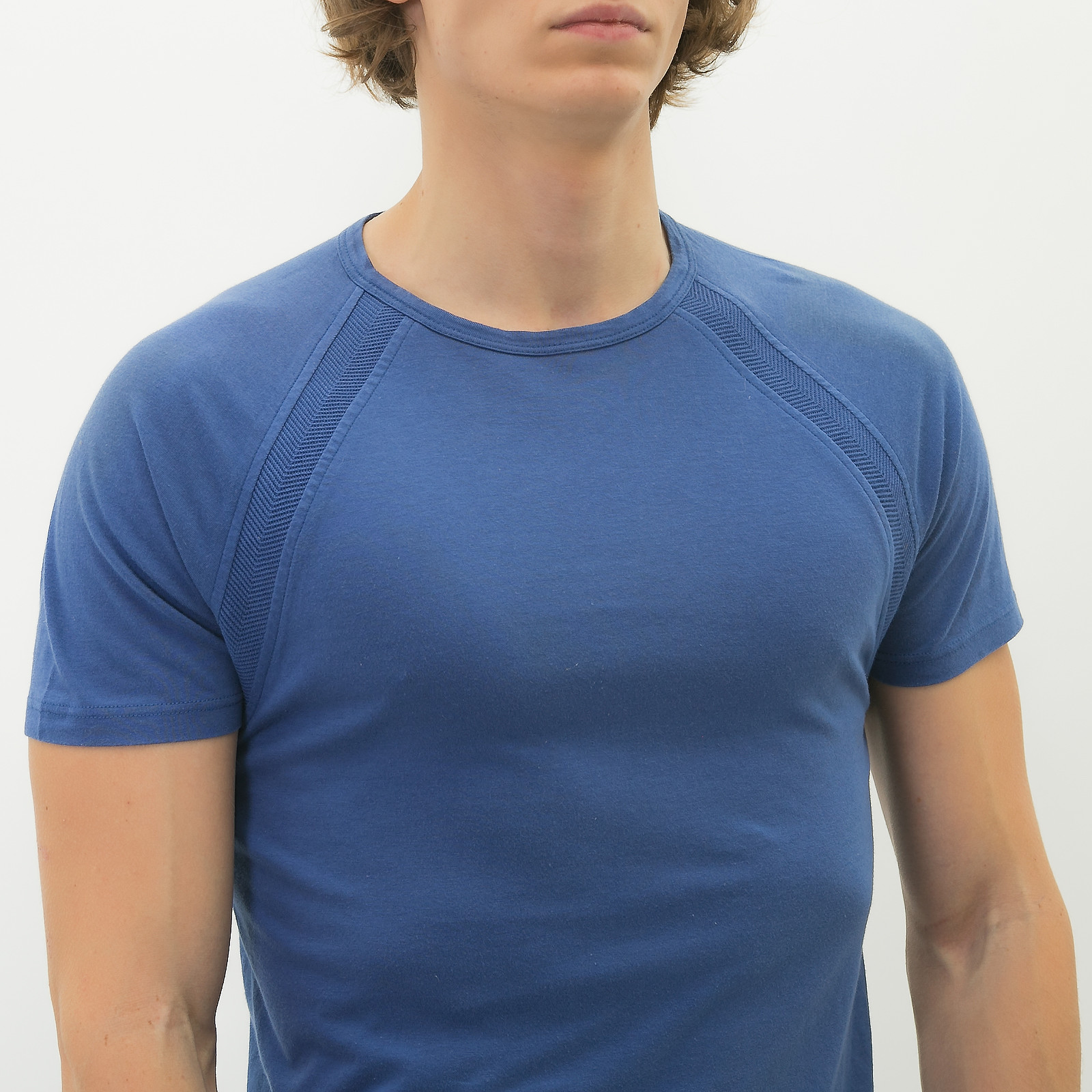 Футболка Gucci - купить оригинал в секонд-хенде SFS - 3