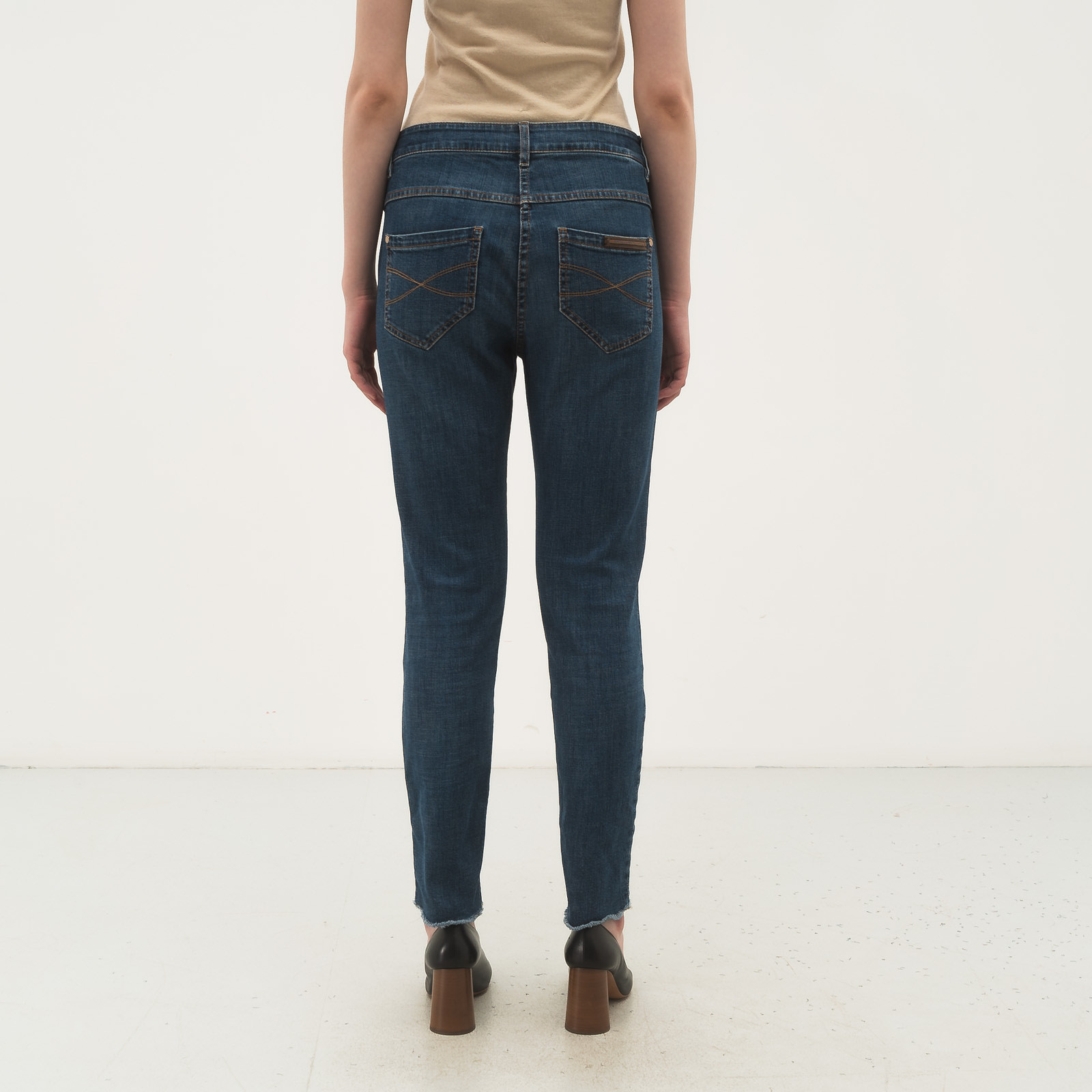 Джинсы Brunello Cucinelli - купить оригинал в секонд-хенде SFS - 3