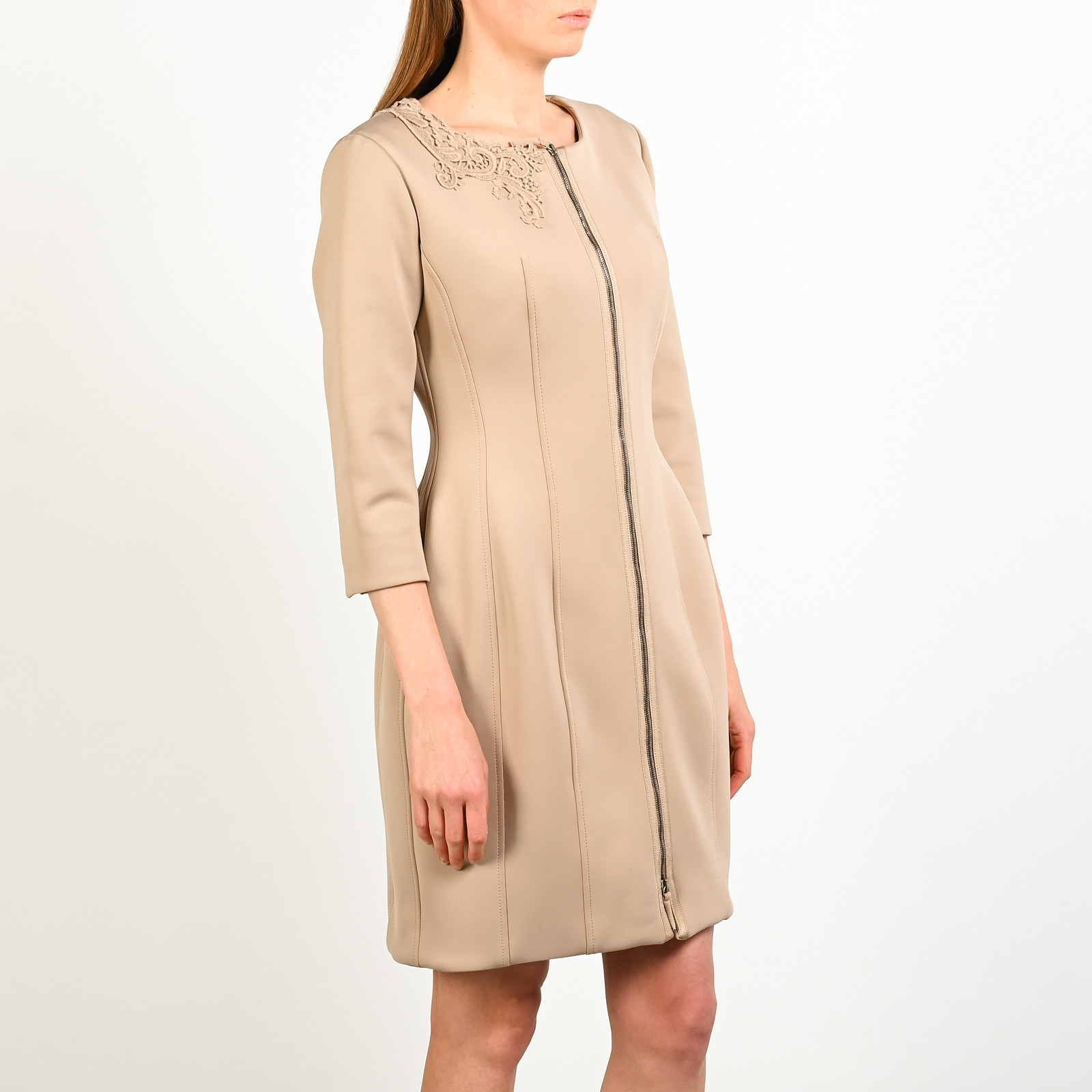 Плащ бежевого цвета Scervino Street - фото из каталога магазина брендовой одежды Second Friend Store Плащ Scervino Street - купить оригинал в секонд-хенде SFS - 3