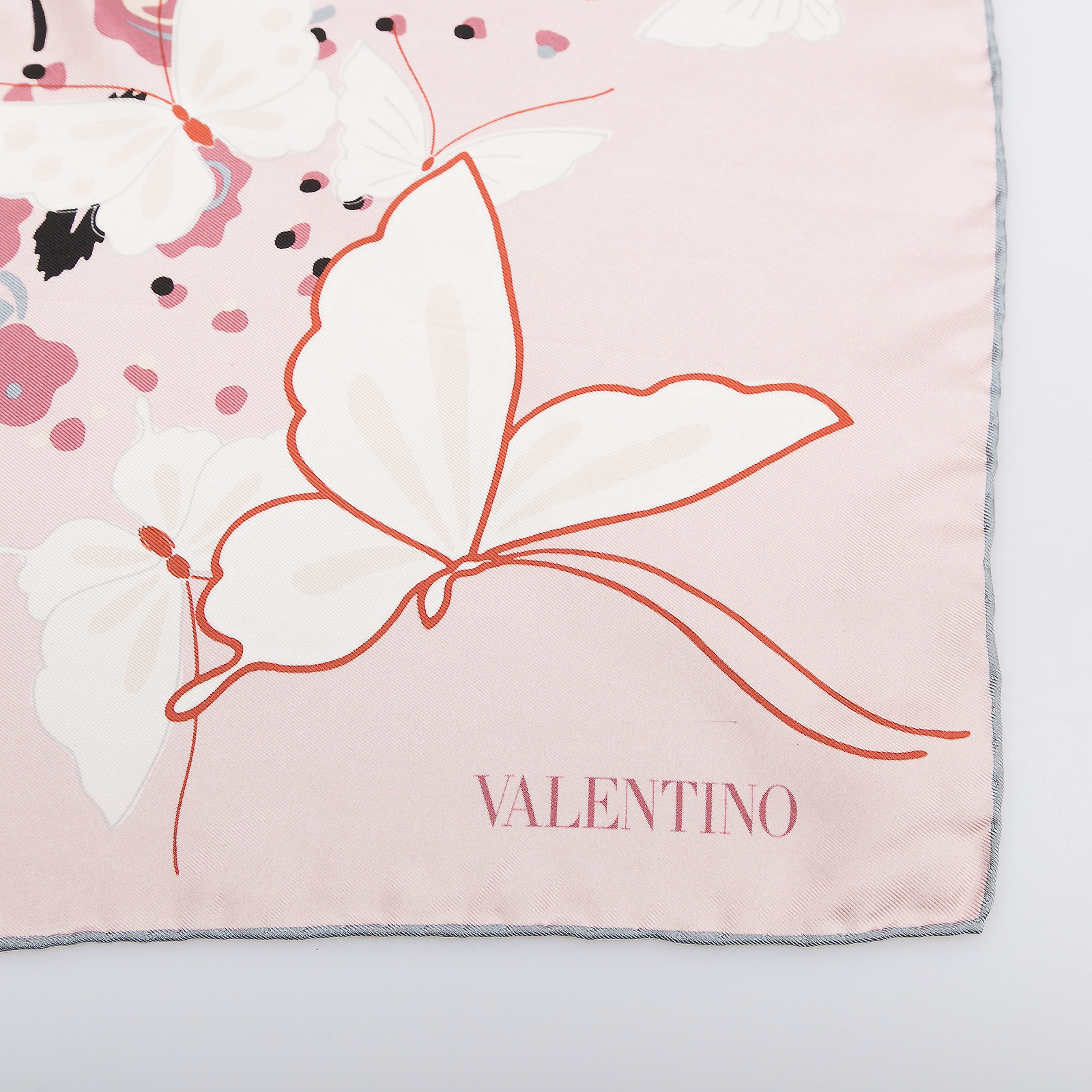 Платок Valentino - купить оригинал в секонд-хенде SFS