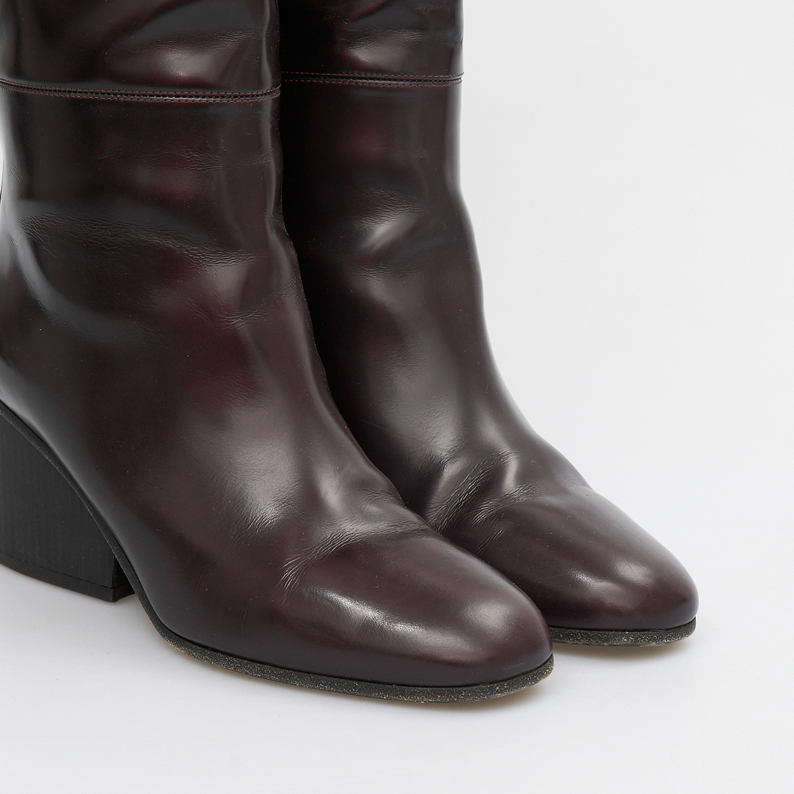 Сапоги фиолетового цвета Hermes - фото из каталога магазина брендовой одежды Second Friend Store Сапоги Hermes - купить оригинал в секонд-хенде SFS - 4