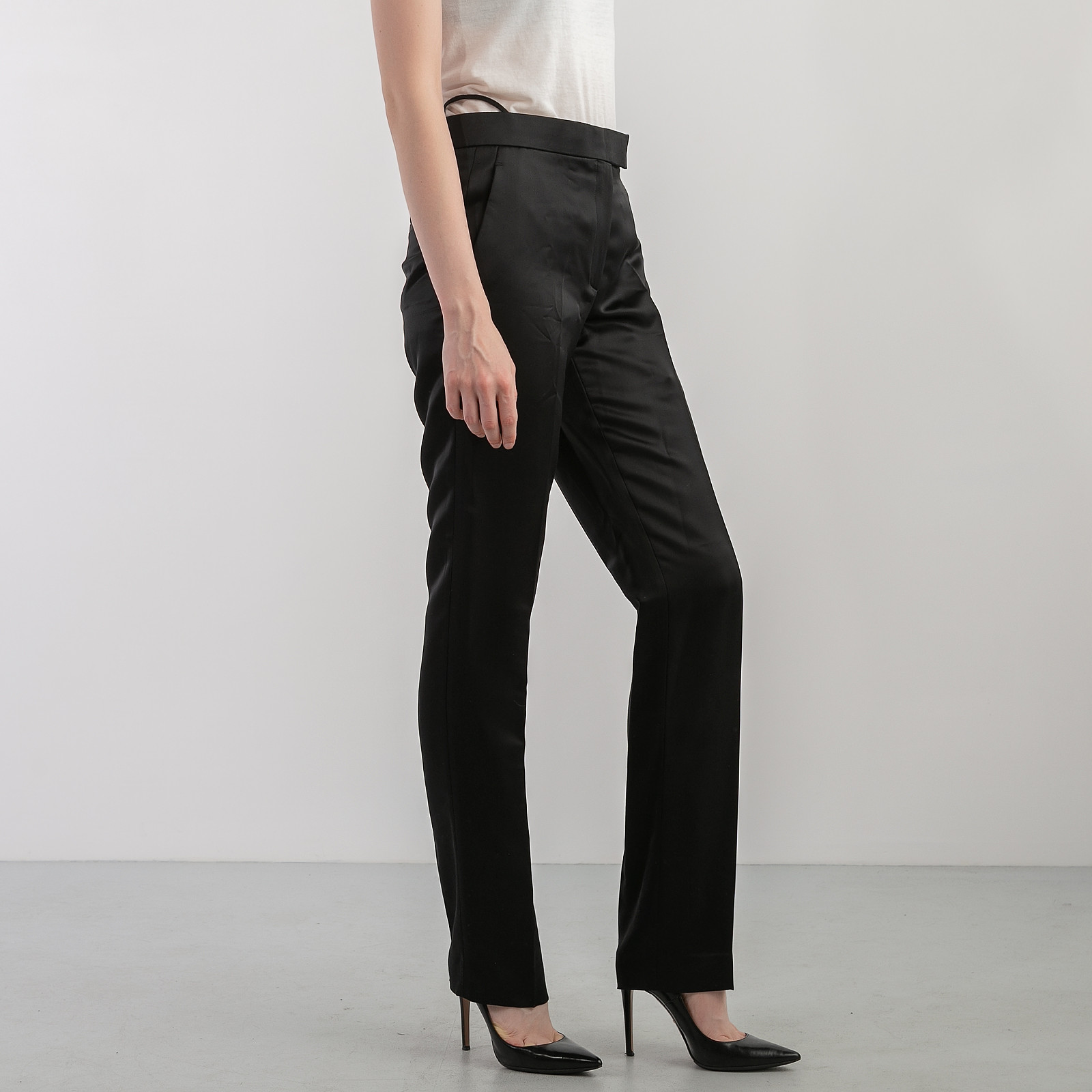 Брюки   черного цвета Helmut Lang - фото из каталога магазина брендовой одежды Second Friend Store Брюки Helmut Lang - купить оригинал в секонд-хенде SFS - 2
