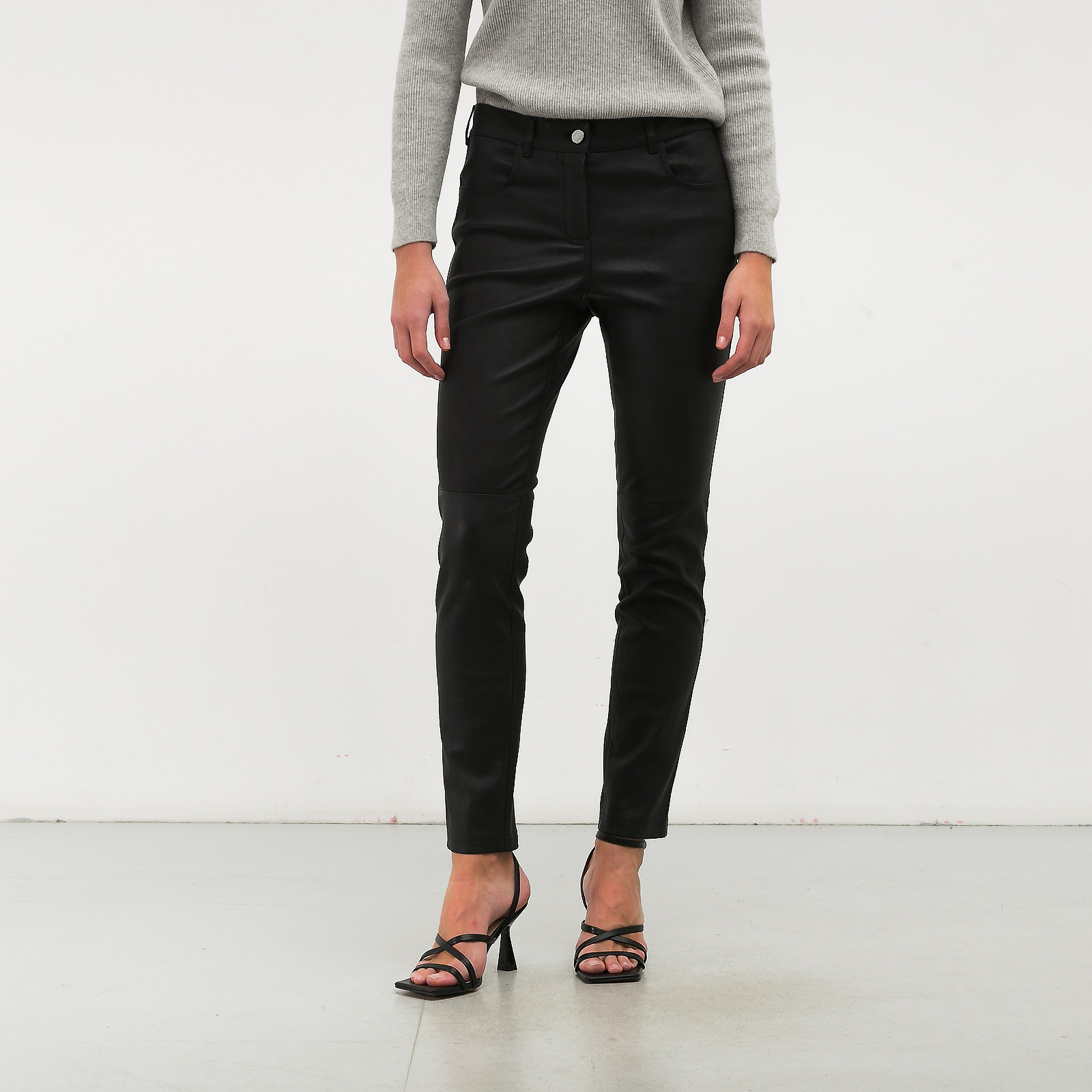 Брюки Givenchy - купить оригинал в секонд-хенде SFS - 1