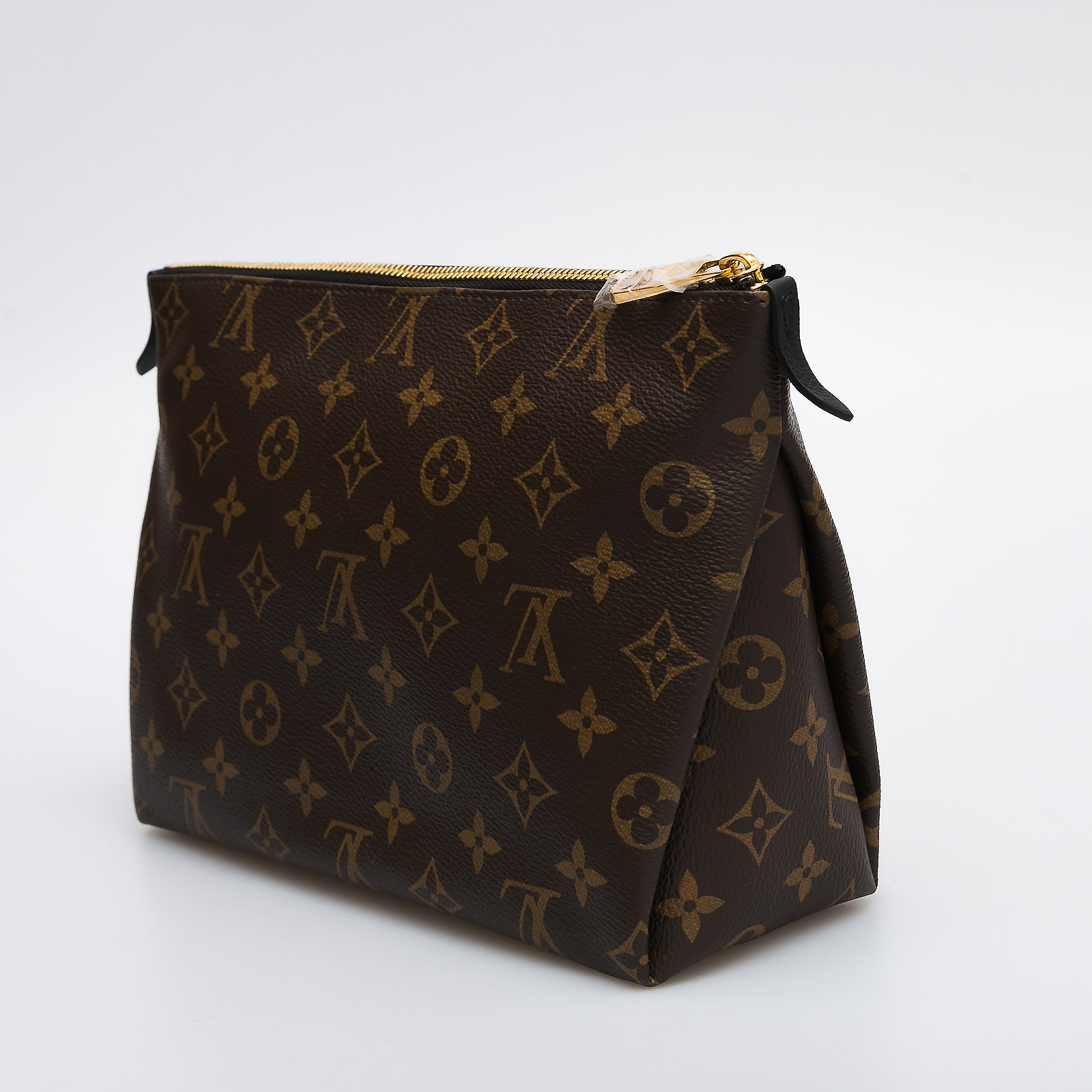 Косметичка Louis Vuitton - купить оригинал в секонд-хенде SFS