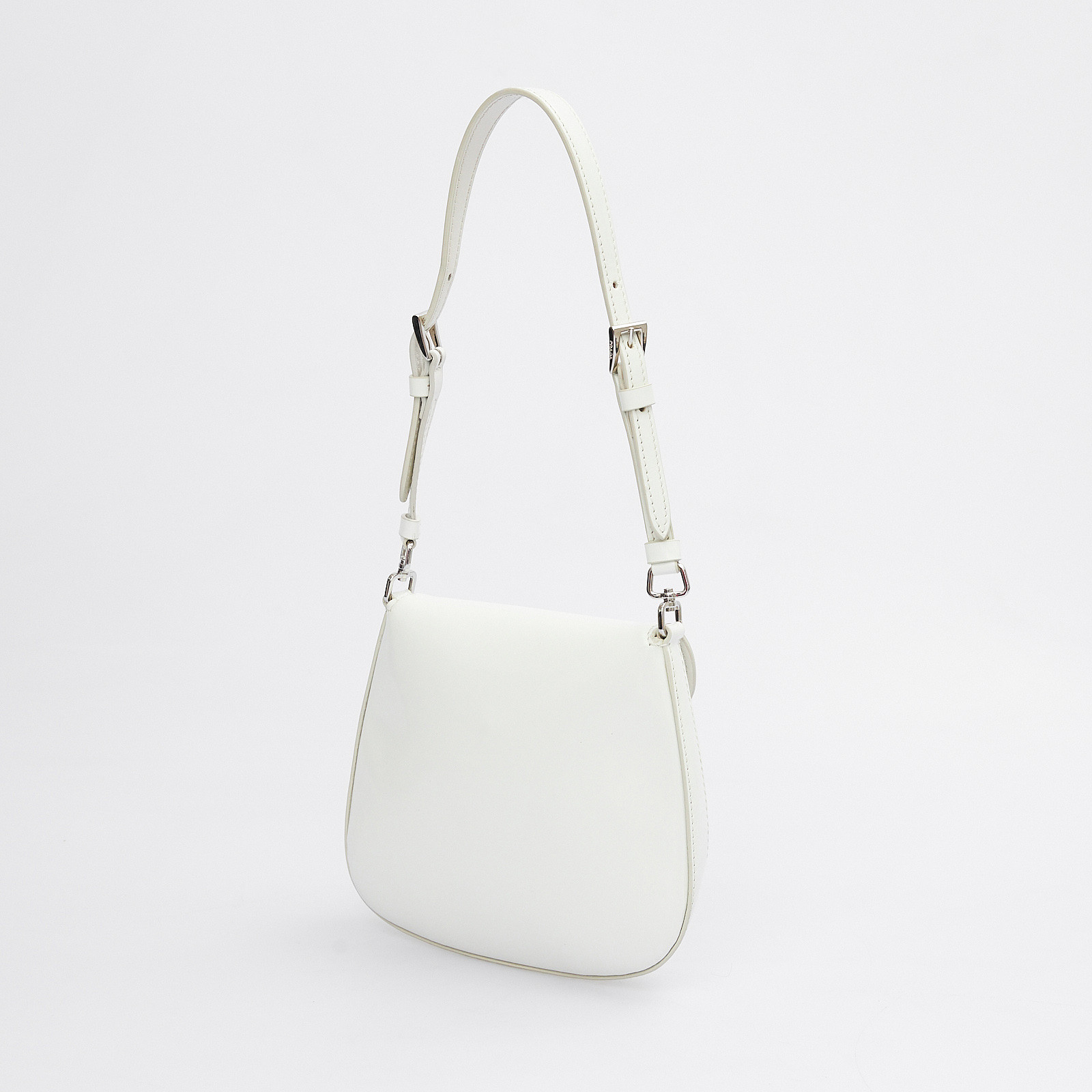 Сумка белого цвета Prada - фото из каталога магазина брендовой одежды Second Friend Store Сумка Prada - купить оригинал в секонд-хенде SFS - 3