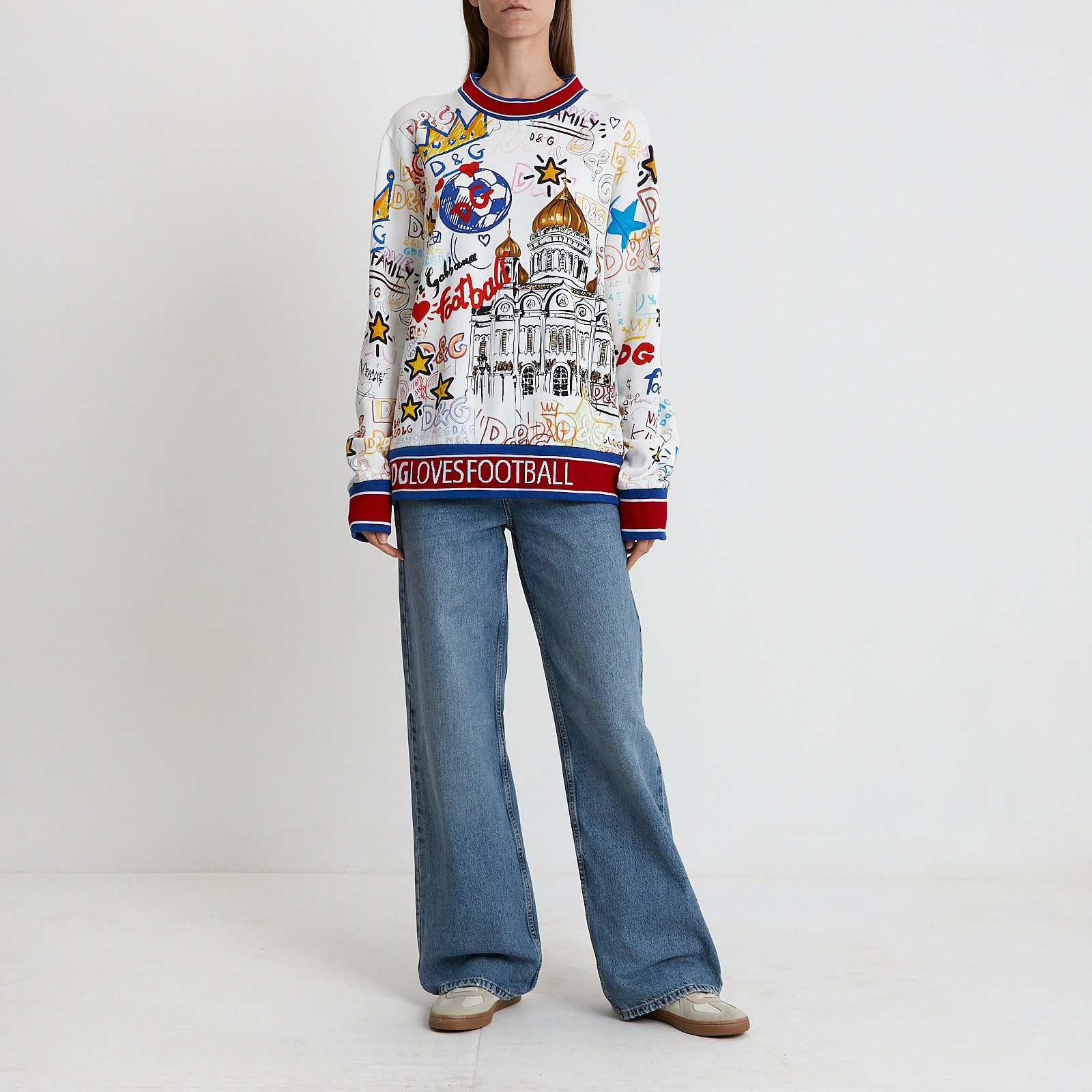 Свитшот белого цвета Dolce&Gabbana - фото из каталога магазина брендовой одежды Second Friend Store Свитшот Dolce&Gabbana - купить оригинал в секонд-хенде SFS - 2