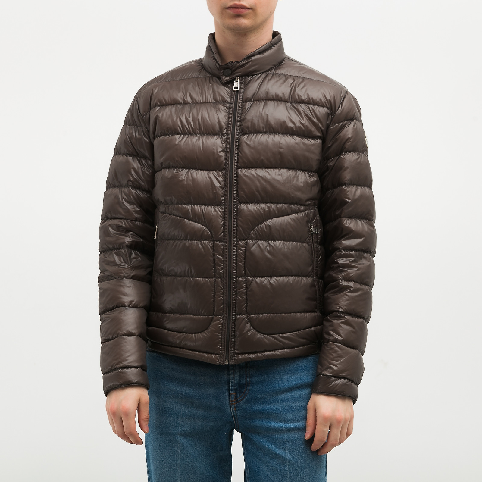Пуховик коричневого цвета Moncler - фото из каталога магазина брендовой одежды Second Friend Store Пуховик Moncler - купить оригинал в секонд-хенде SFS - 1