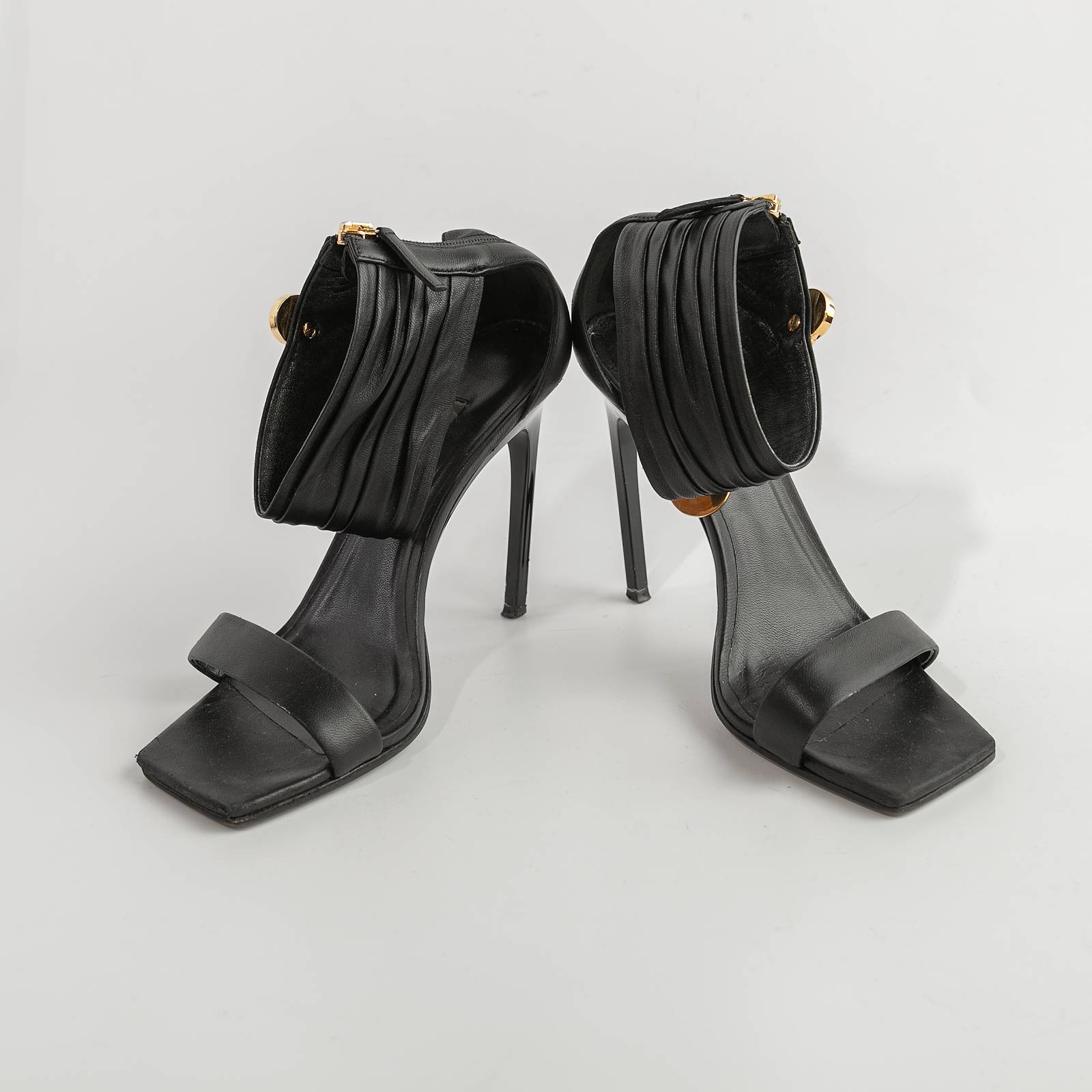 Туфли Versace - купить оригинал в секонд-хенде SFS
