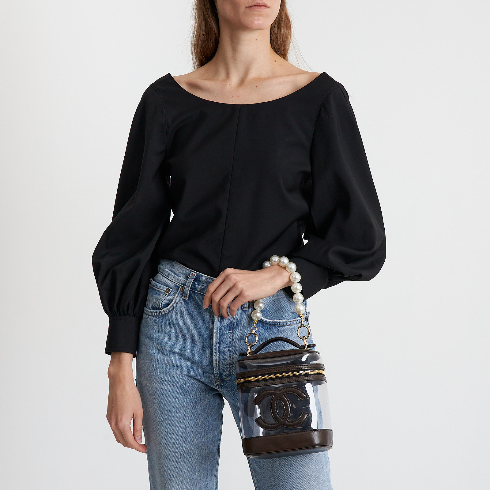 Сумка  коричневого цвета Chanel - фото из каталога магазина брендовой одежды Second Friend Store Сумка Chanel - купить оригинал в секонд-хенде SFS - 9