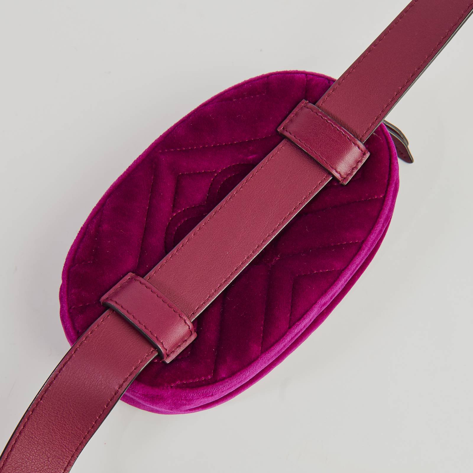 Поясная сумка Gucci - купить оригинал в секонд-хенде SFS
