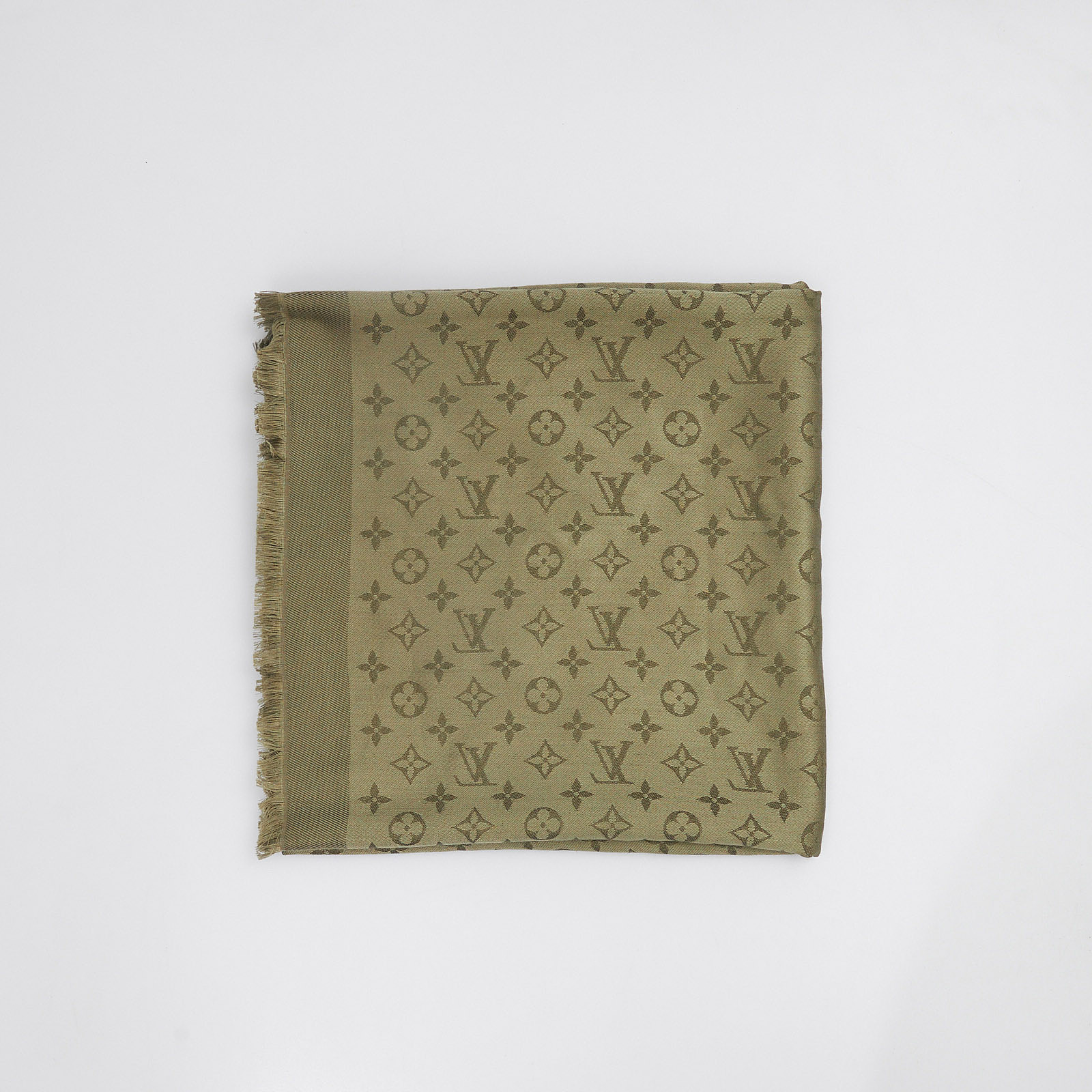 Платок Louis Vuitton - купить оригинал в секонд-хенде SFS - 1