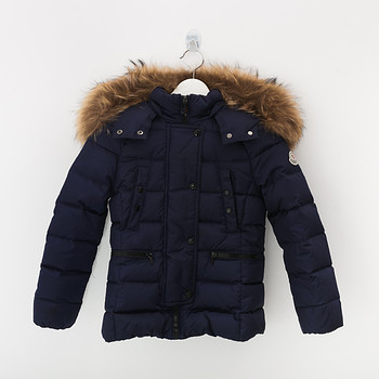 Пуховик Moncler