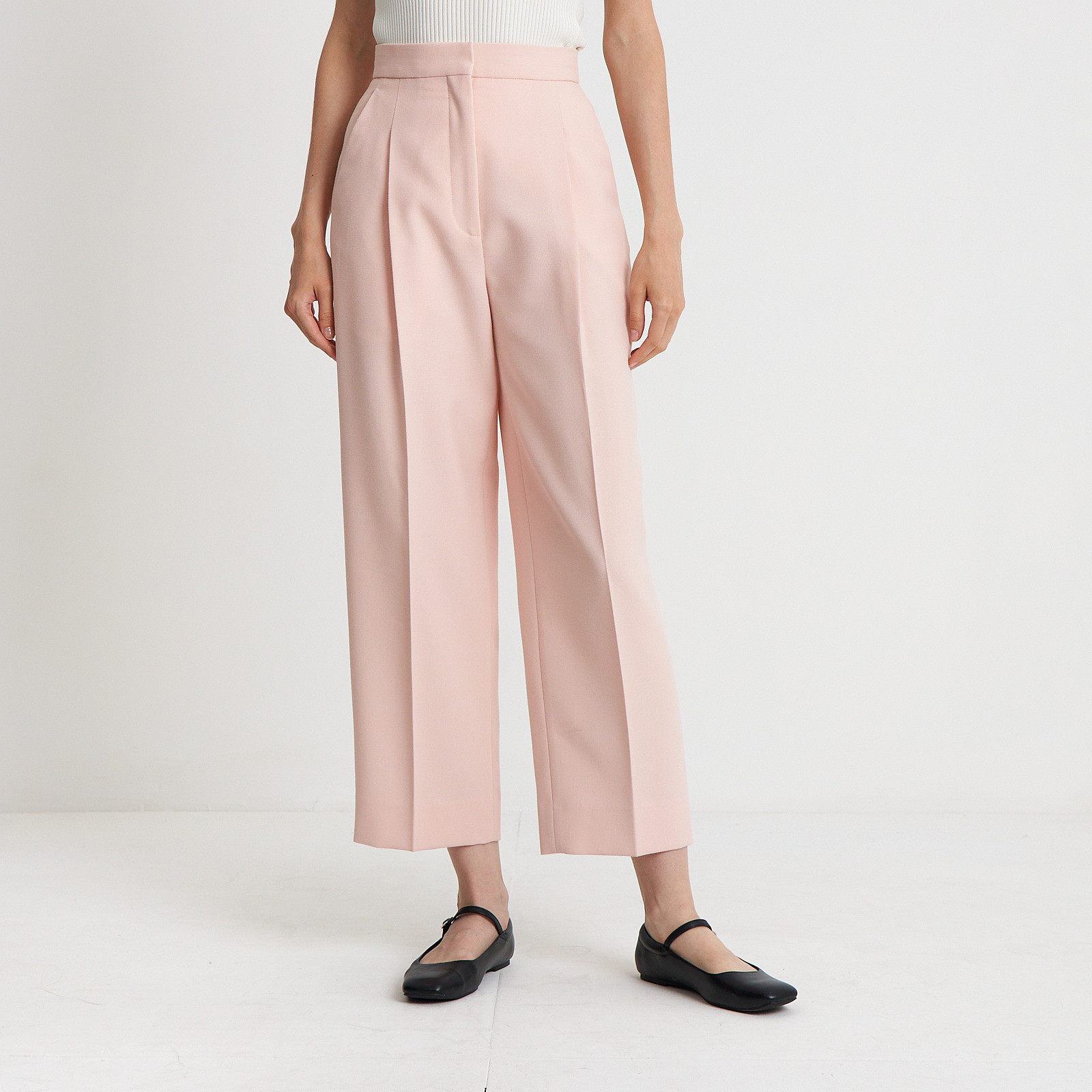 Костюм розового цвета Sandro - фото из каталога магазина брендовой одежды Second Friend Store Костюм Sandro - купить оригинал в секонд-хенде SFS - 6