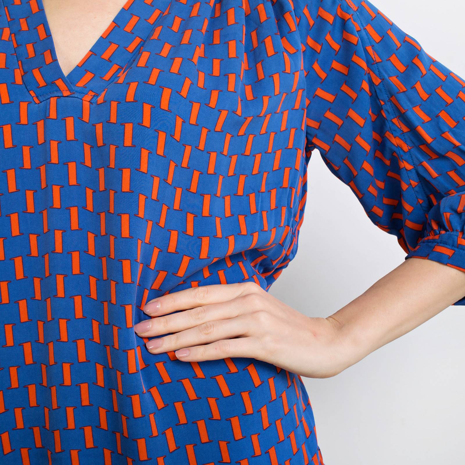 Блузка Diane von Furstenberg - купить оригинал в секонд-хенде SFS