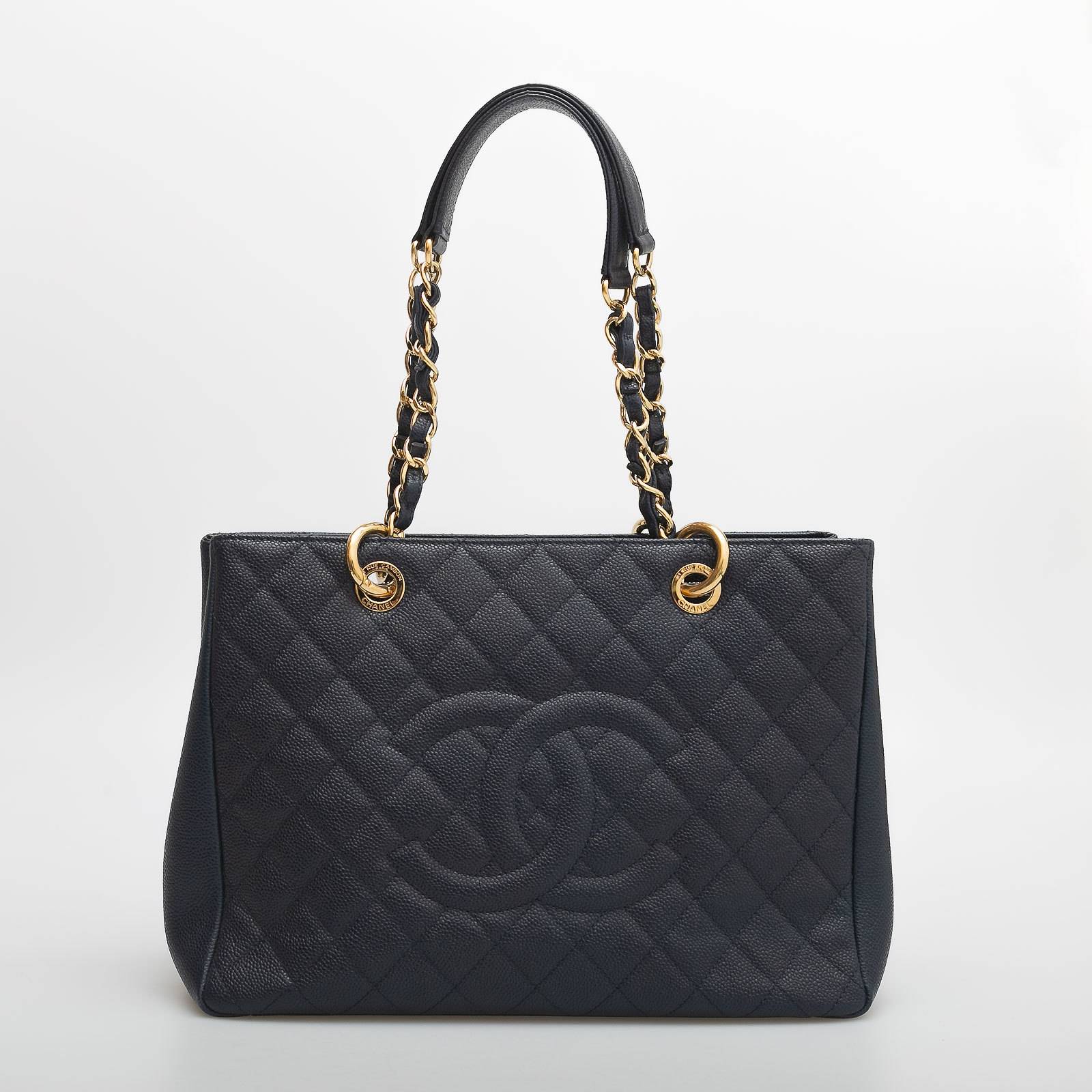 Сумка Chanel - купить оригинал в секонд-хенде SFS - 1