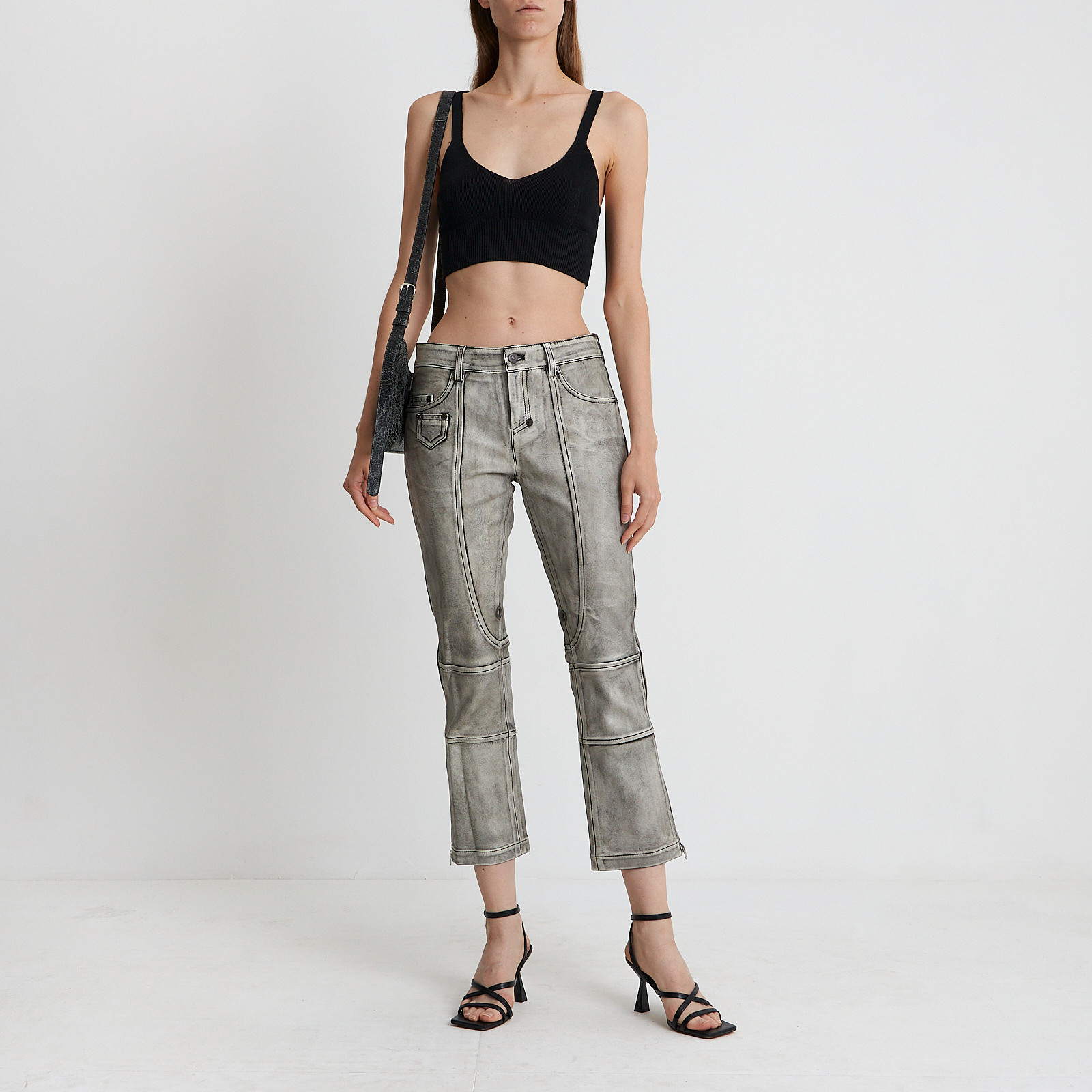 Брюки серого цвета Acne Studios - фото из каталога магазина брендовой одежды Second Friend Store Брюки Acne Studios - купить оригинал в секонд-хенде SFS - 2