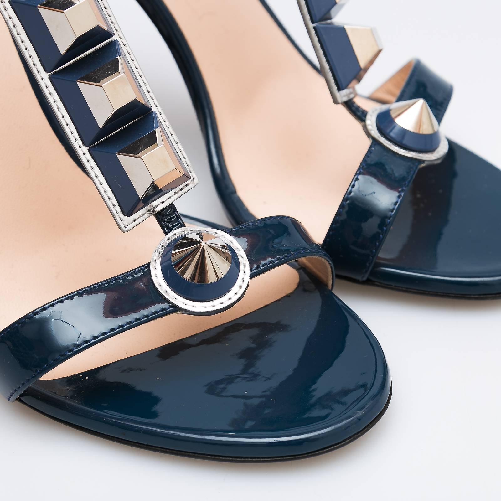 Босоножки Fendi - купить оригинал в секонд-хенде SFS - 4