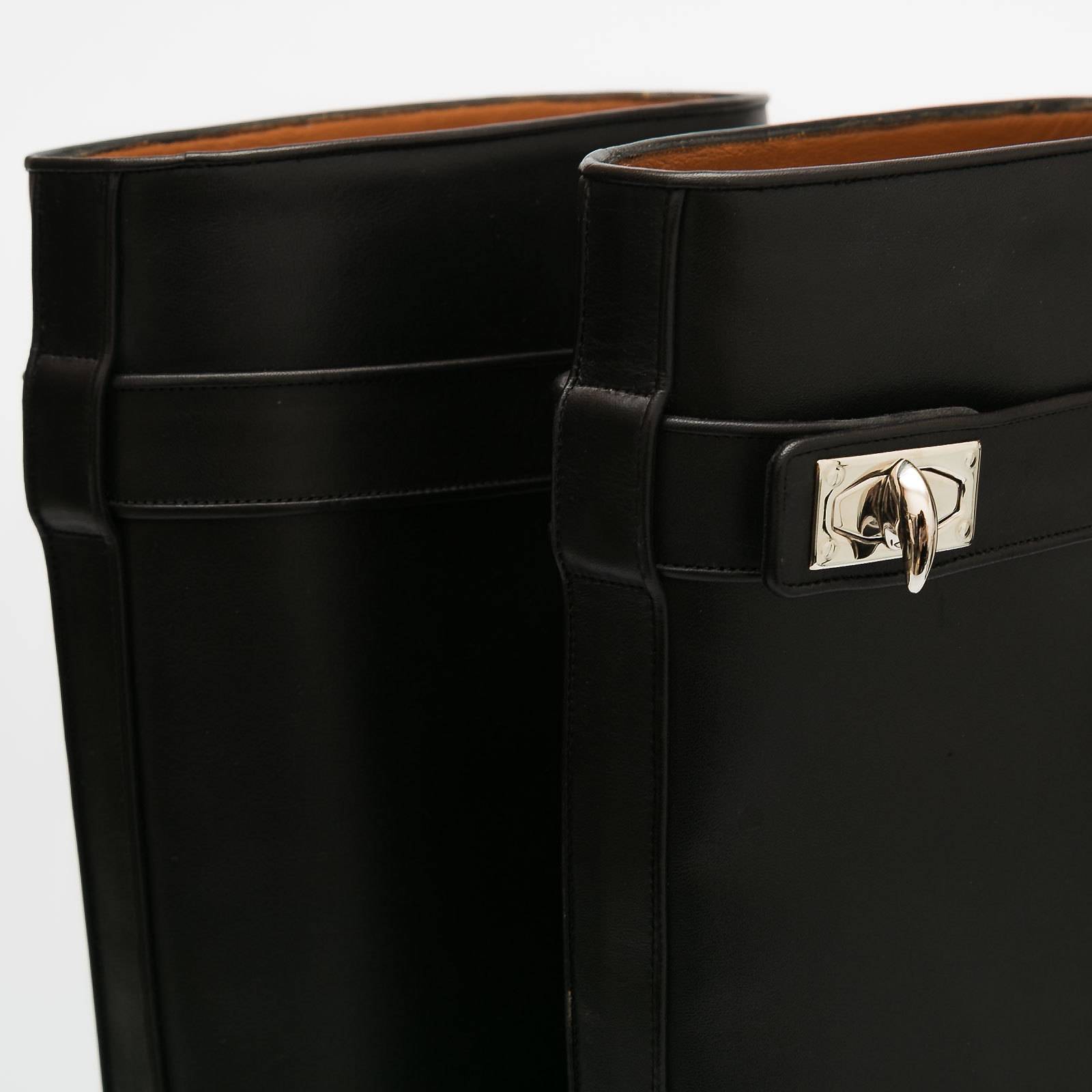 Сапоги Givenchy - купить оригинал в секонд-хенде SFS - 5